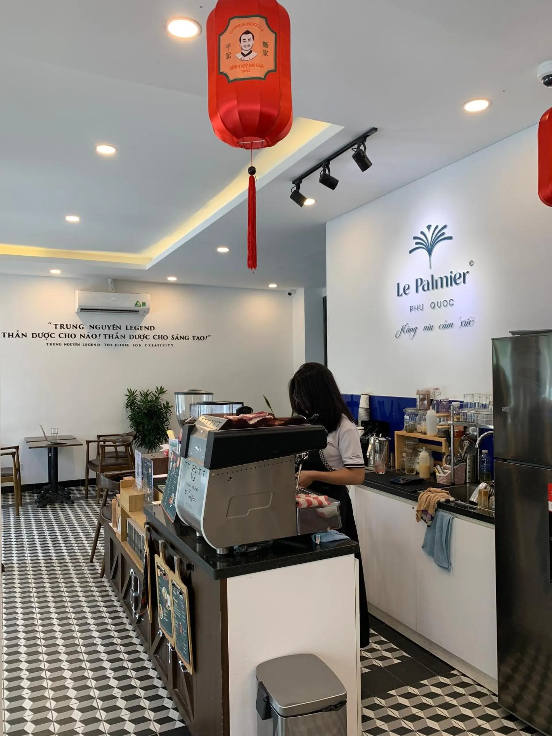 Coffee/tea facilities in Le Palmier Phu Quoc Hotel - Free Shuttle To Grand World