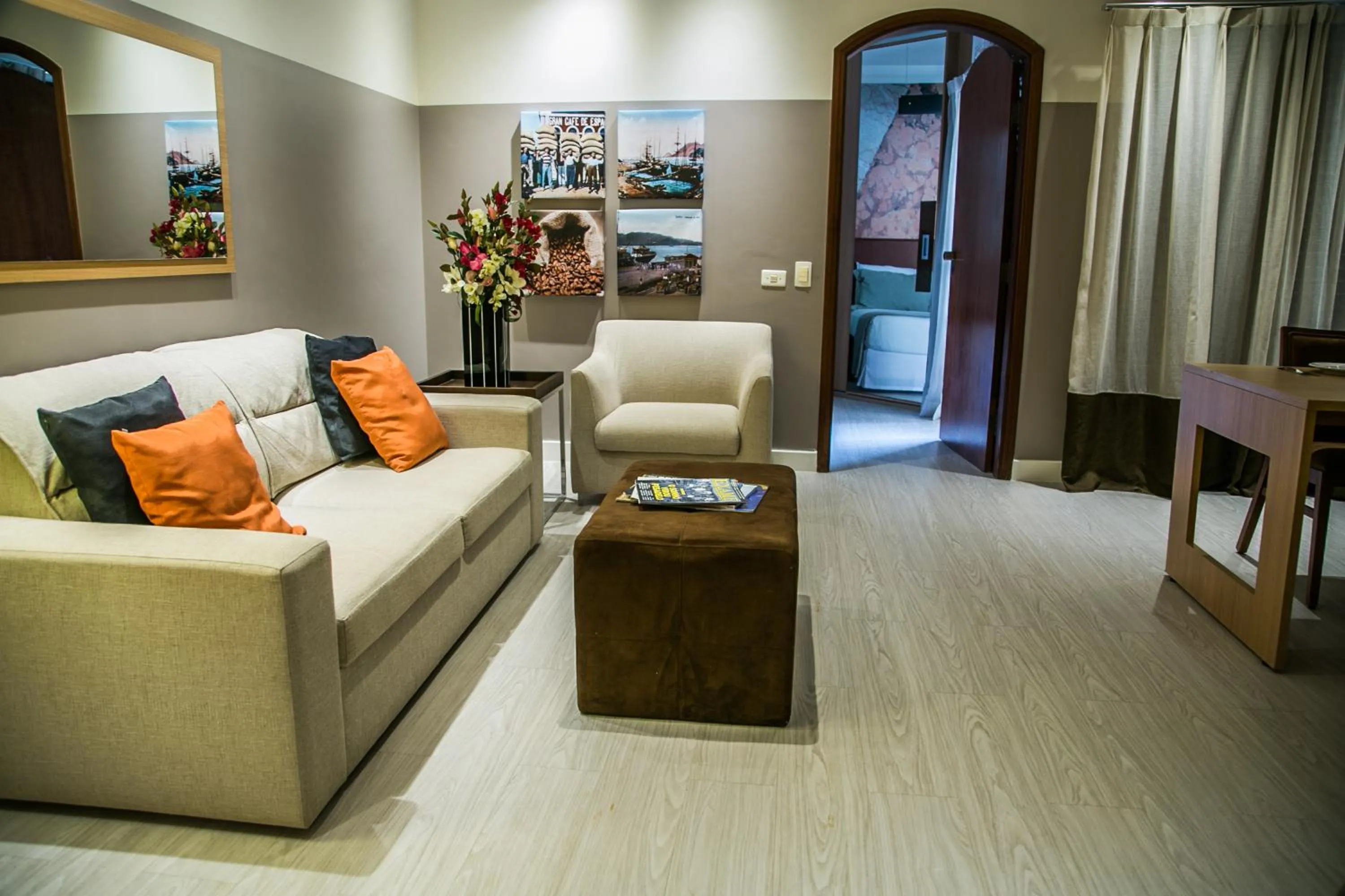 Living room in Cosmopolitan Praia Flat