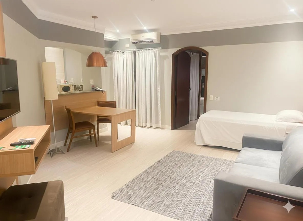 Living room in Cosmopolitan Praia Flat