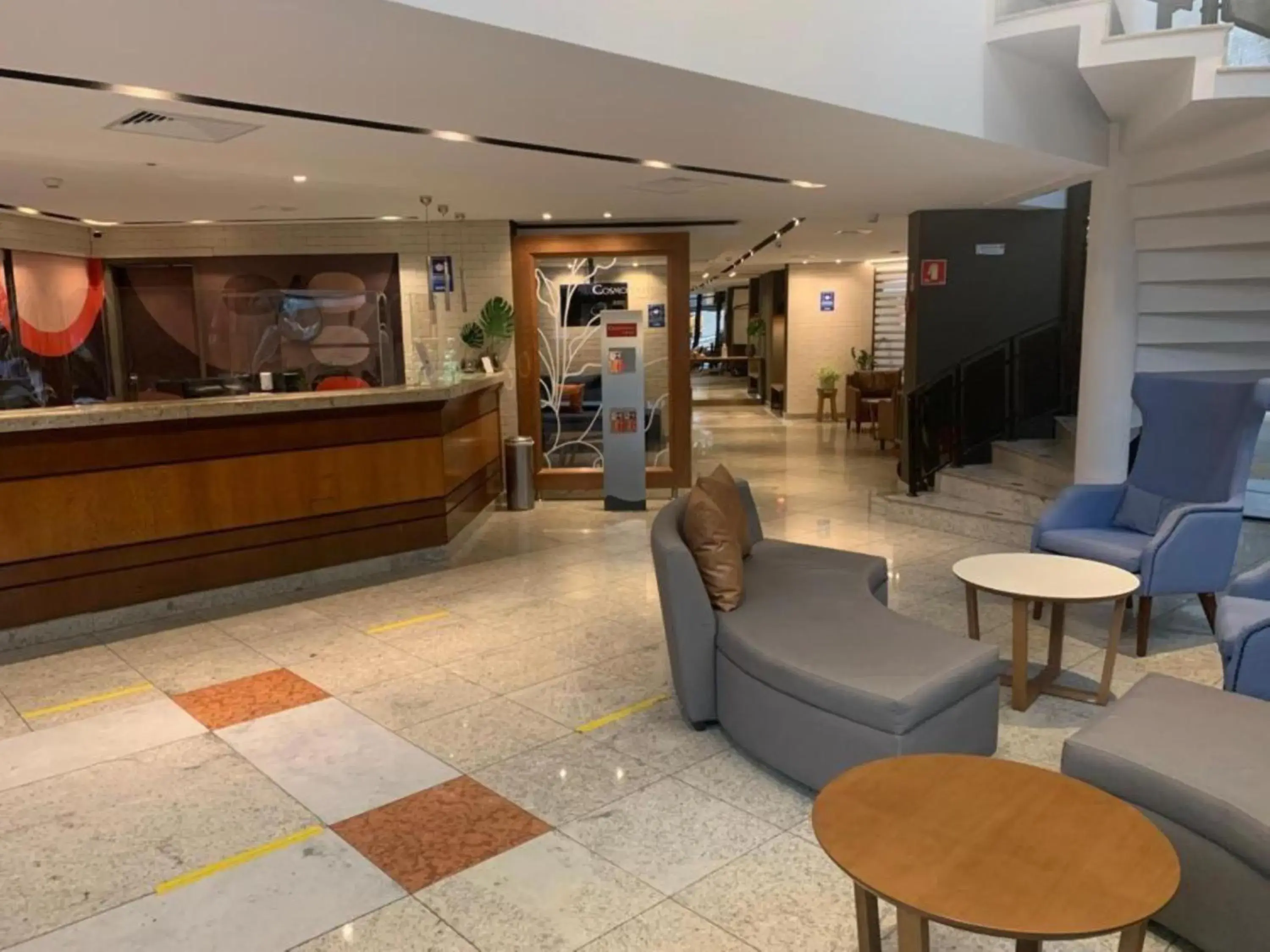 Lobby or reception in Cosmopolitan Praia Flat Lobby or reception in Cosmopolitan Praia Flat