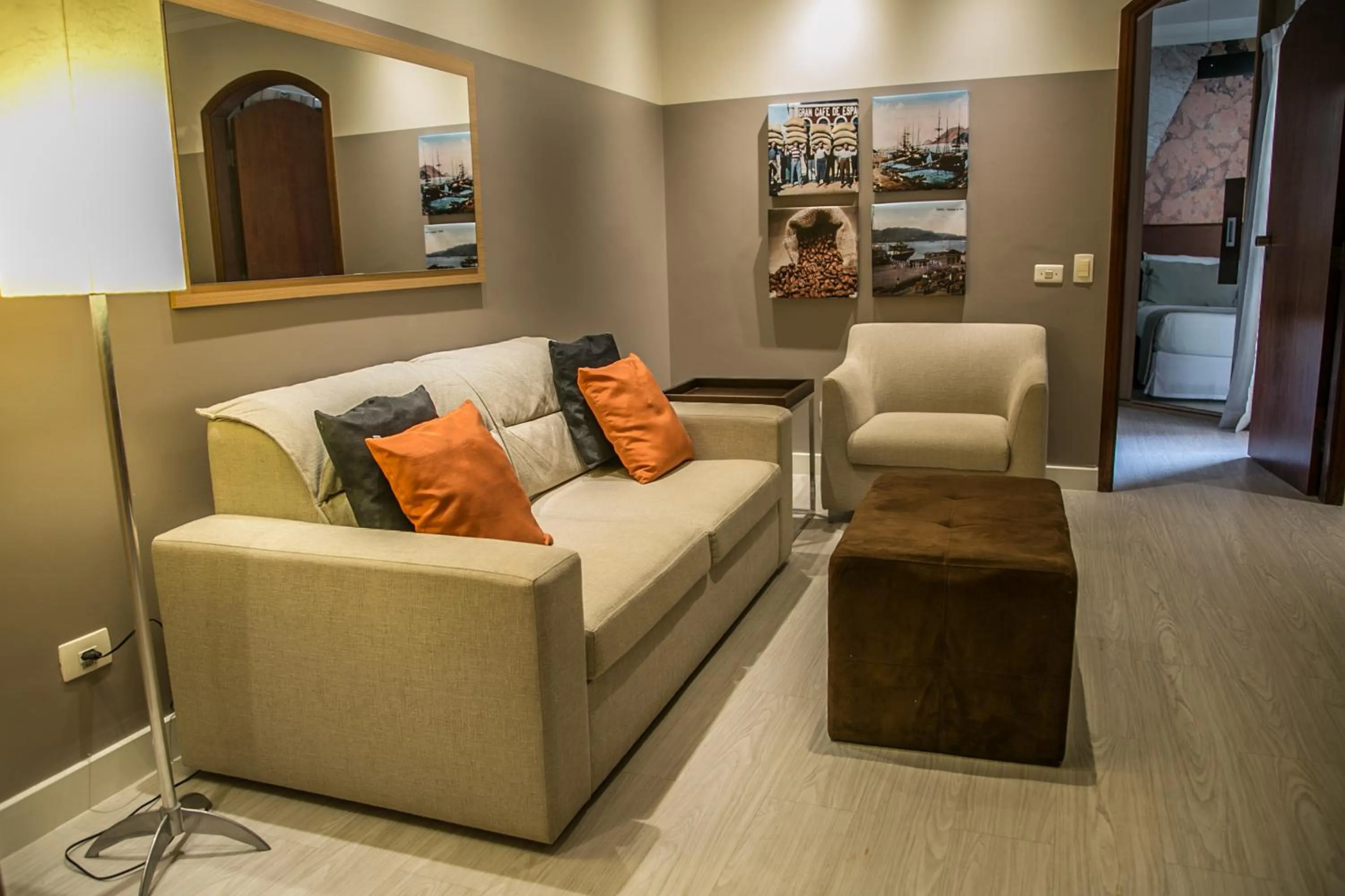 Living room in Cosmopolitan Praia Flat