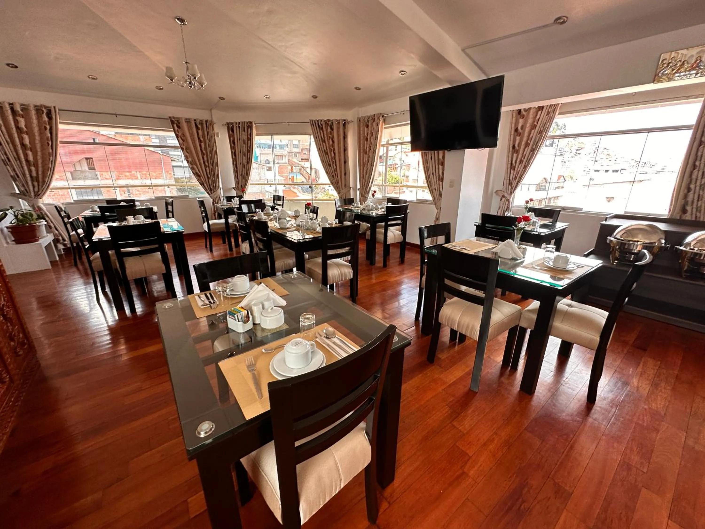 Hotel-Apartment INKASABIOS