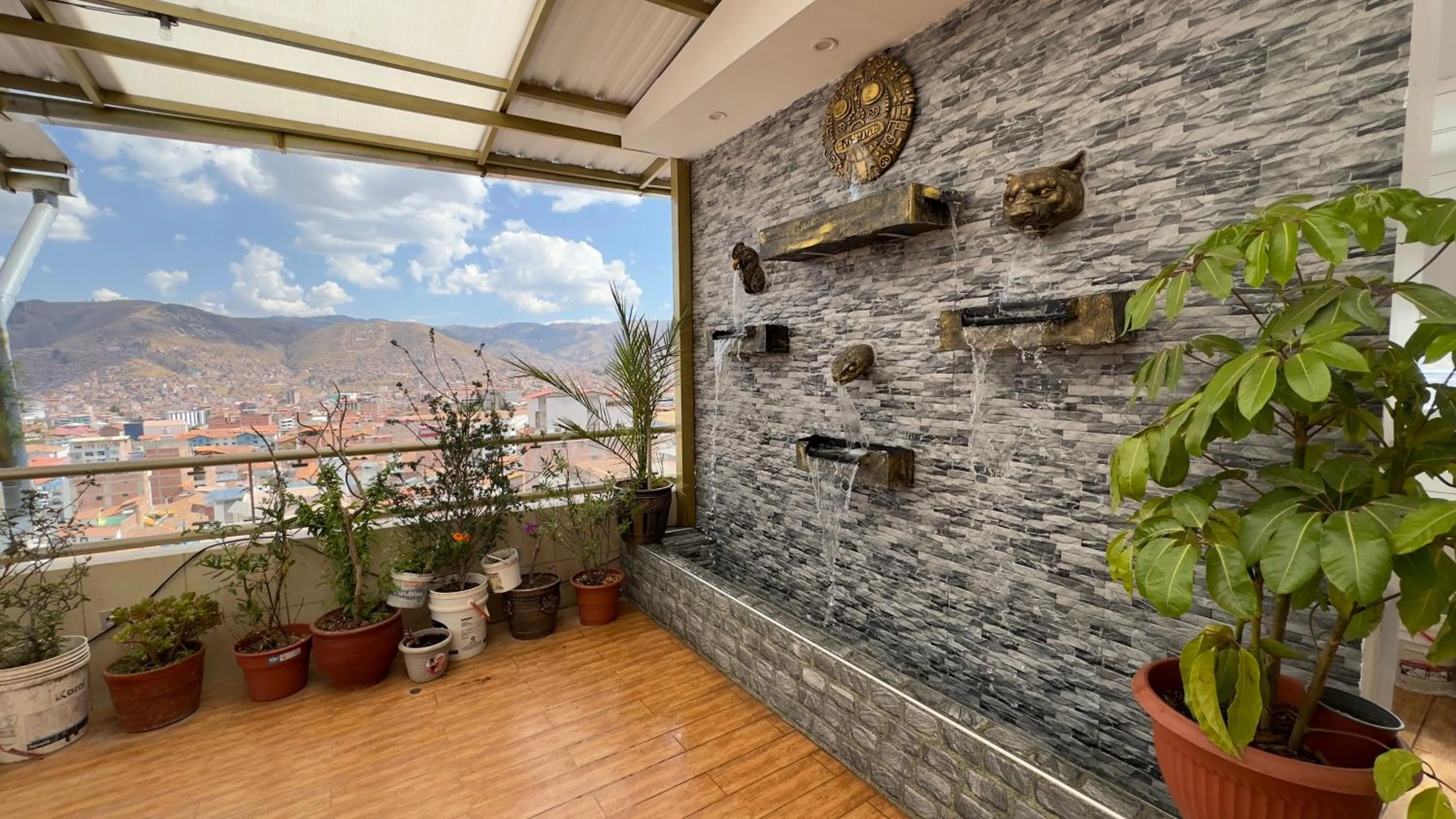 Hotel-Apartment INKASABIOS