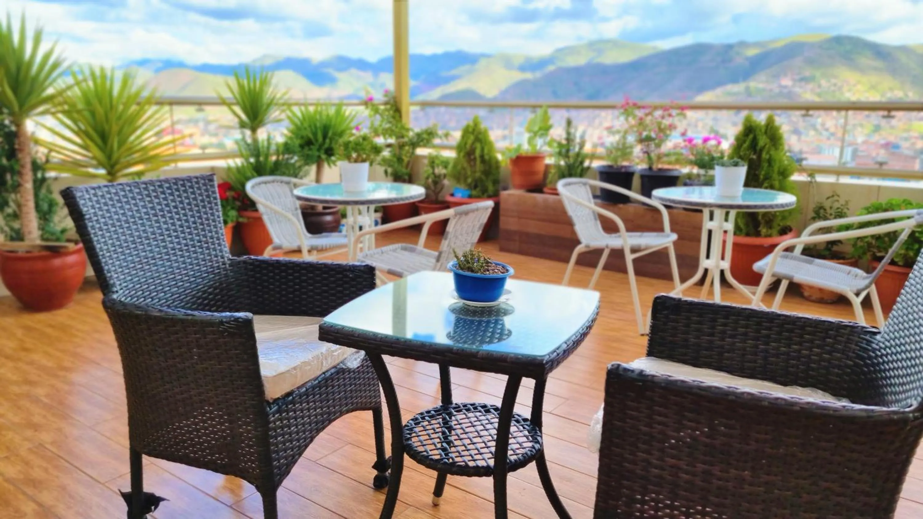 Balcony/Terrace in Hotel-Apartment INKASABIOS