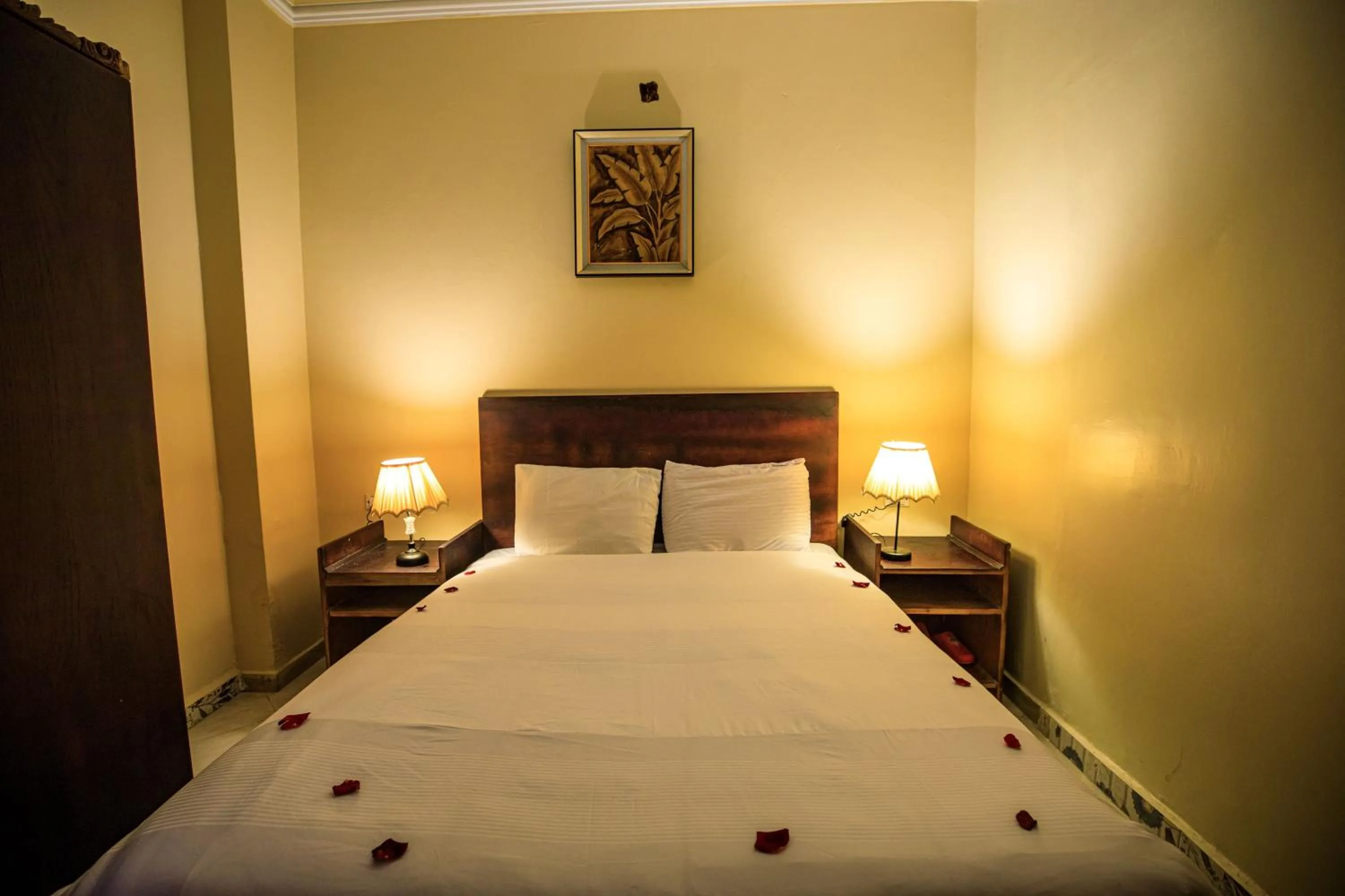 Bella Casa Pyramids Inn