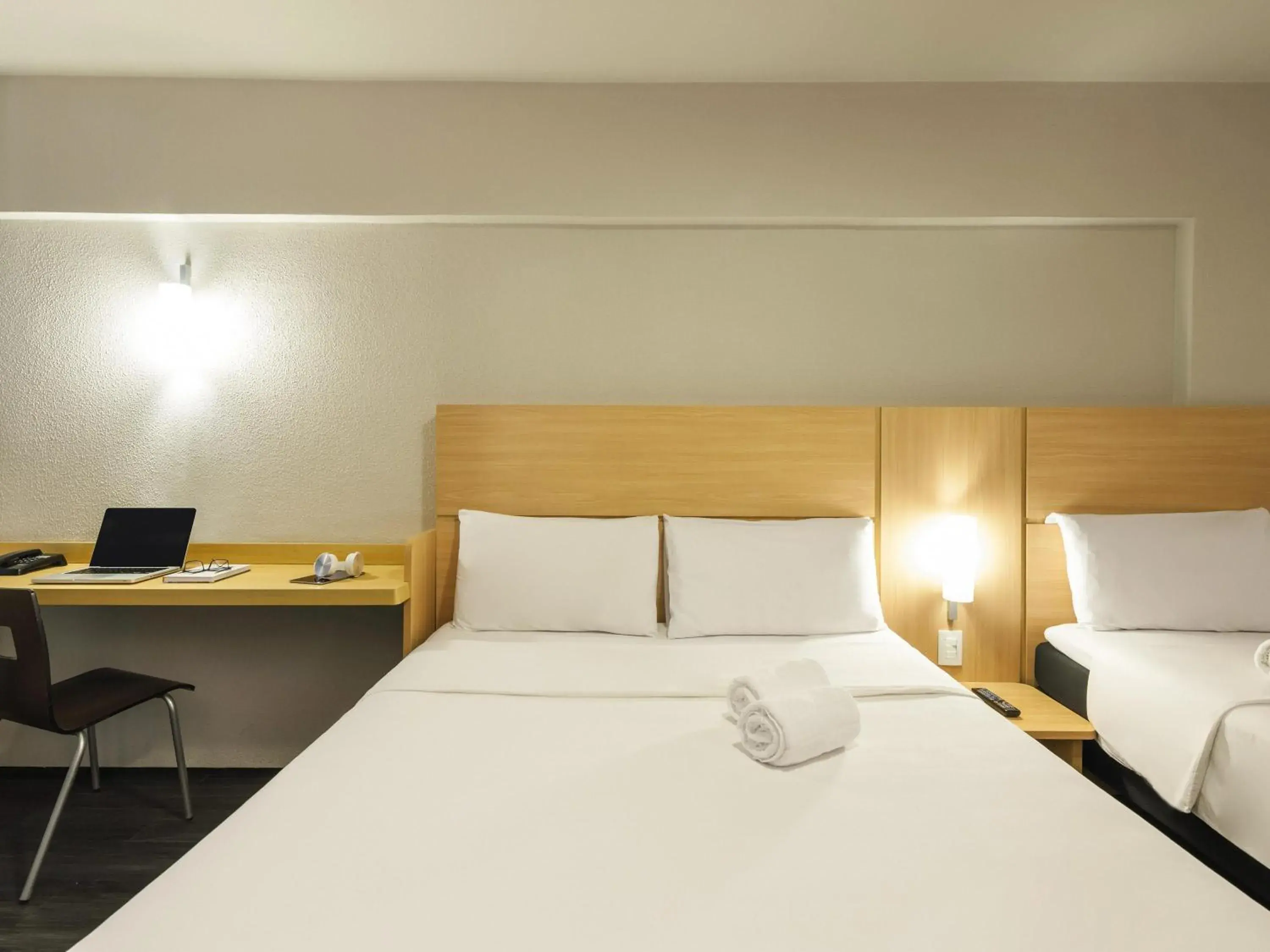 Bedroom, Bed in ibis Fortaleza Praia de Iracema Bedroom, Bed in ibis Fortaleza Praia de Iracema