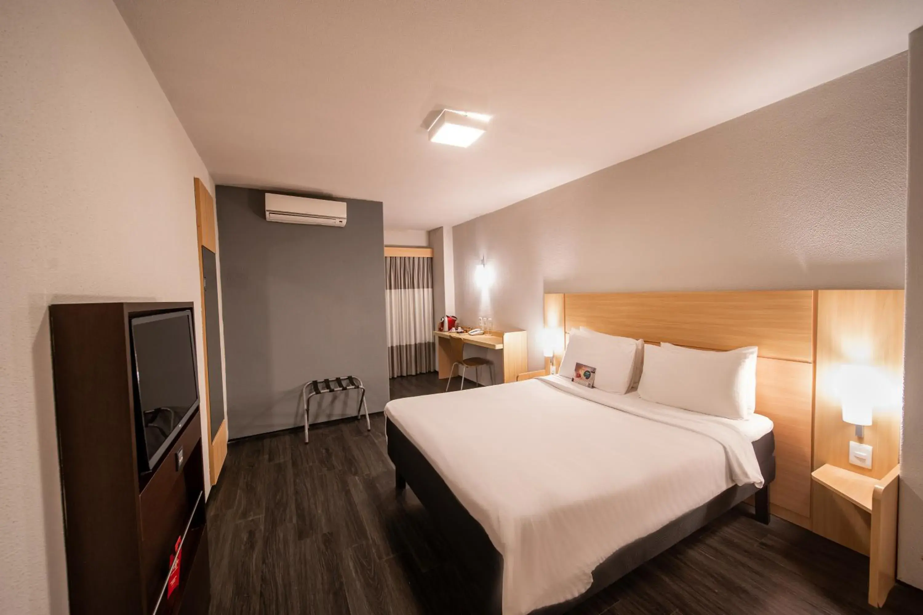 Bed in ibis Fortaleza Praia de Iracema Bed in ibis Fortaleza Praia de Iracema