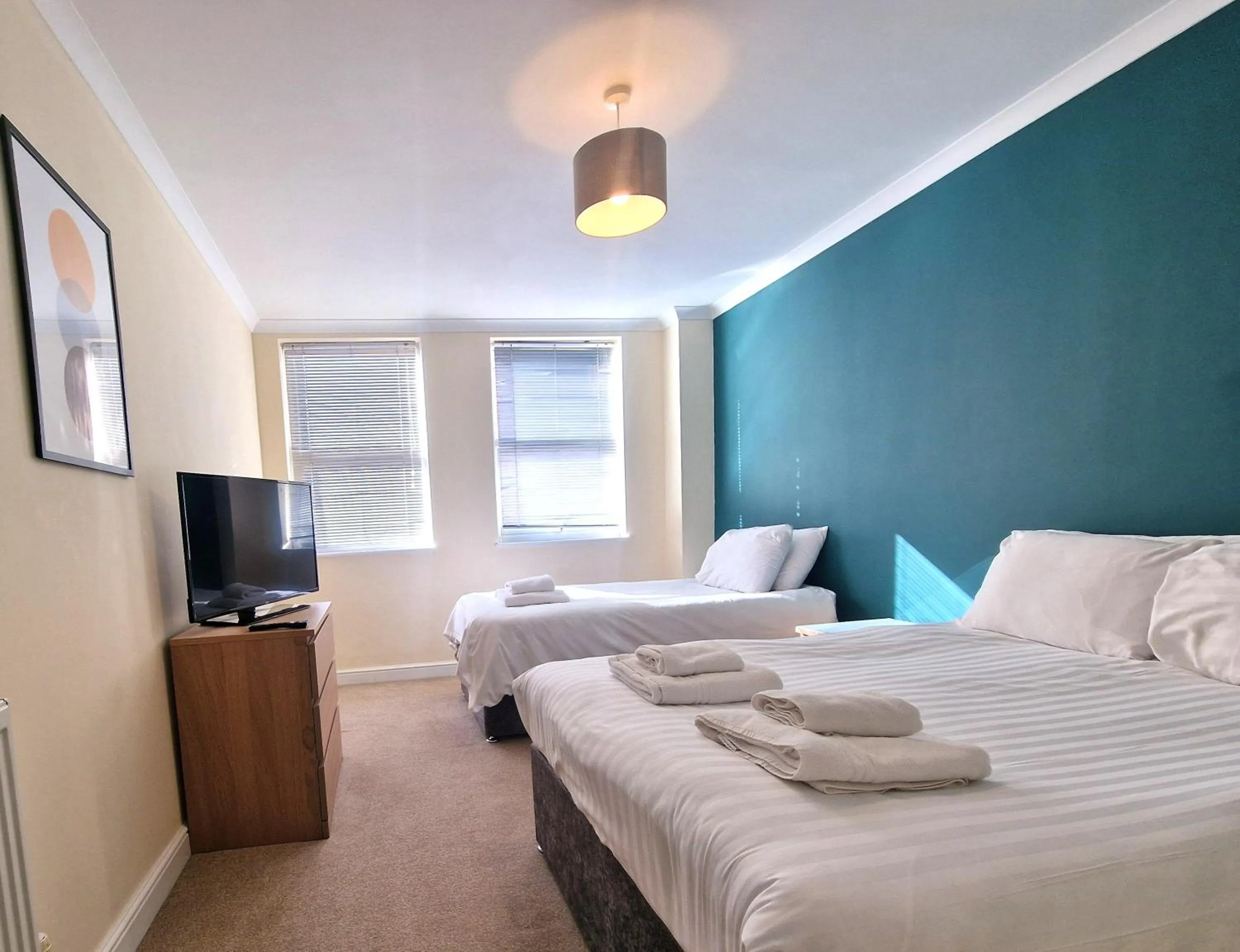 Bedroom, Bed in Old Town Apartments