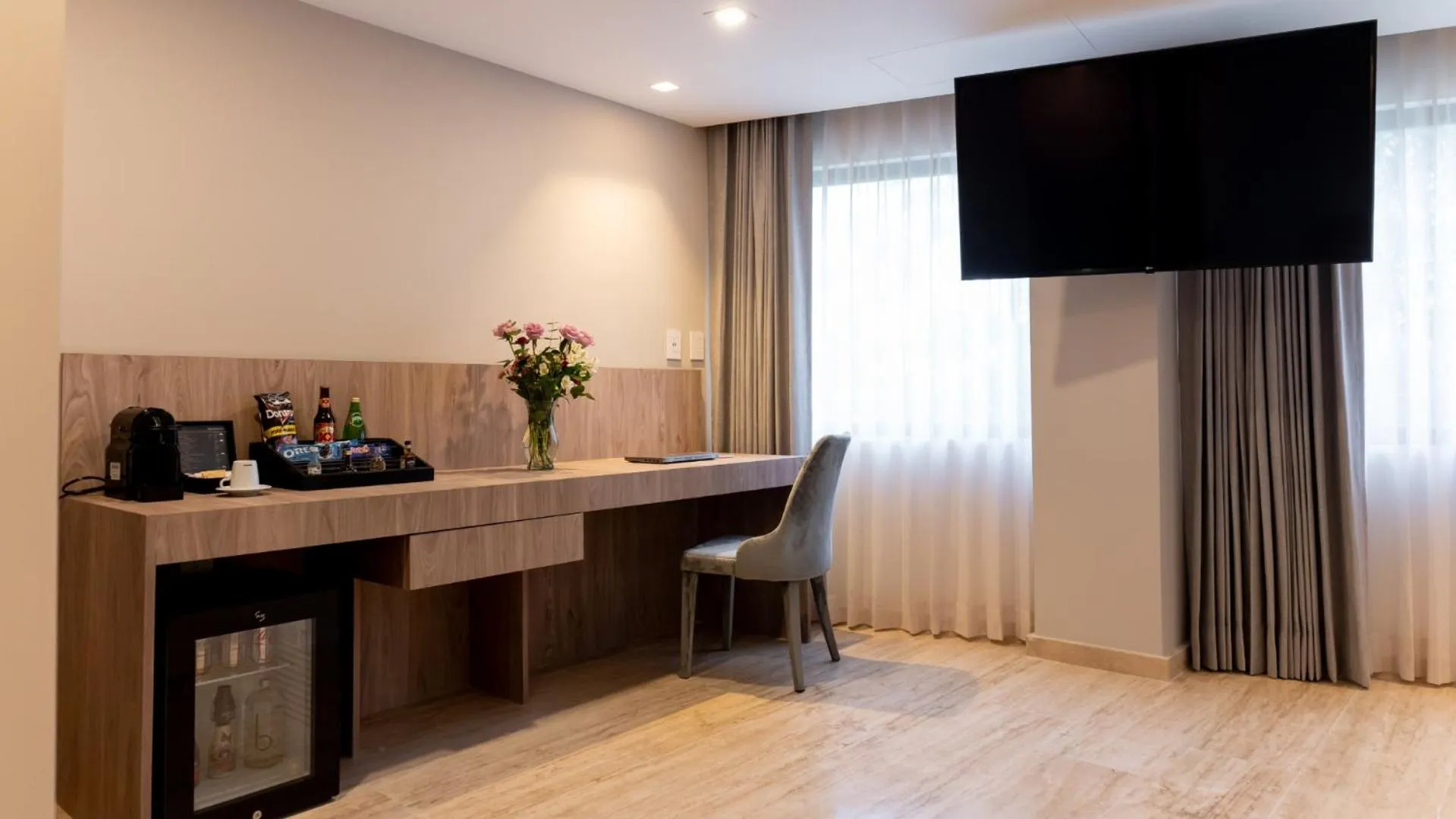 TV and multimedia in Hotel Elements by Marquis