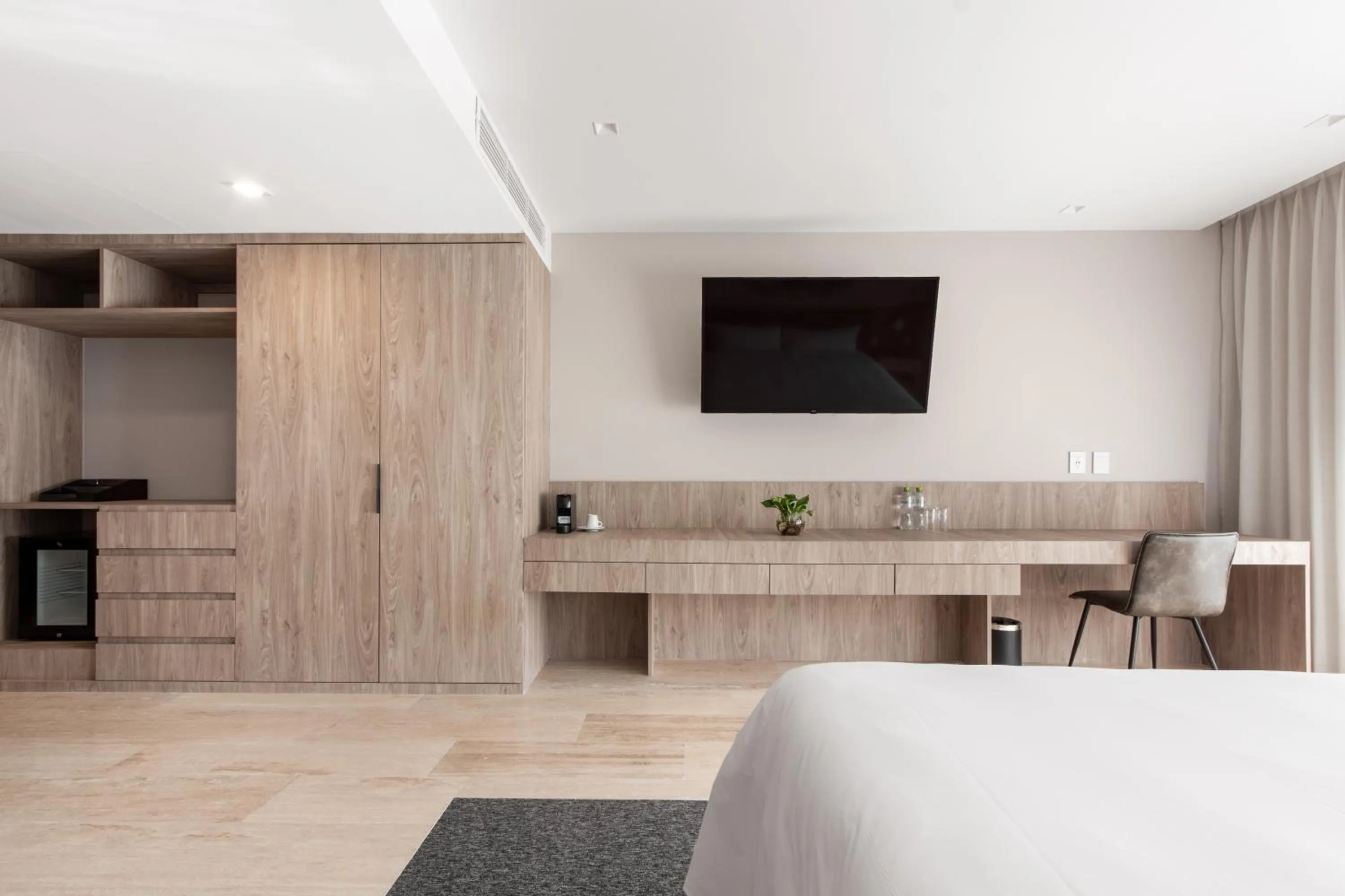 Bedroom, Bed in Hotel Elements by Marquis