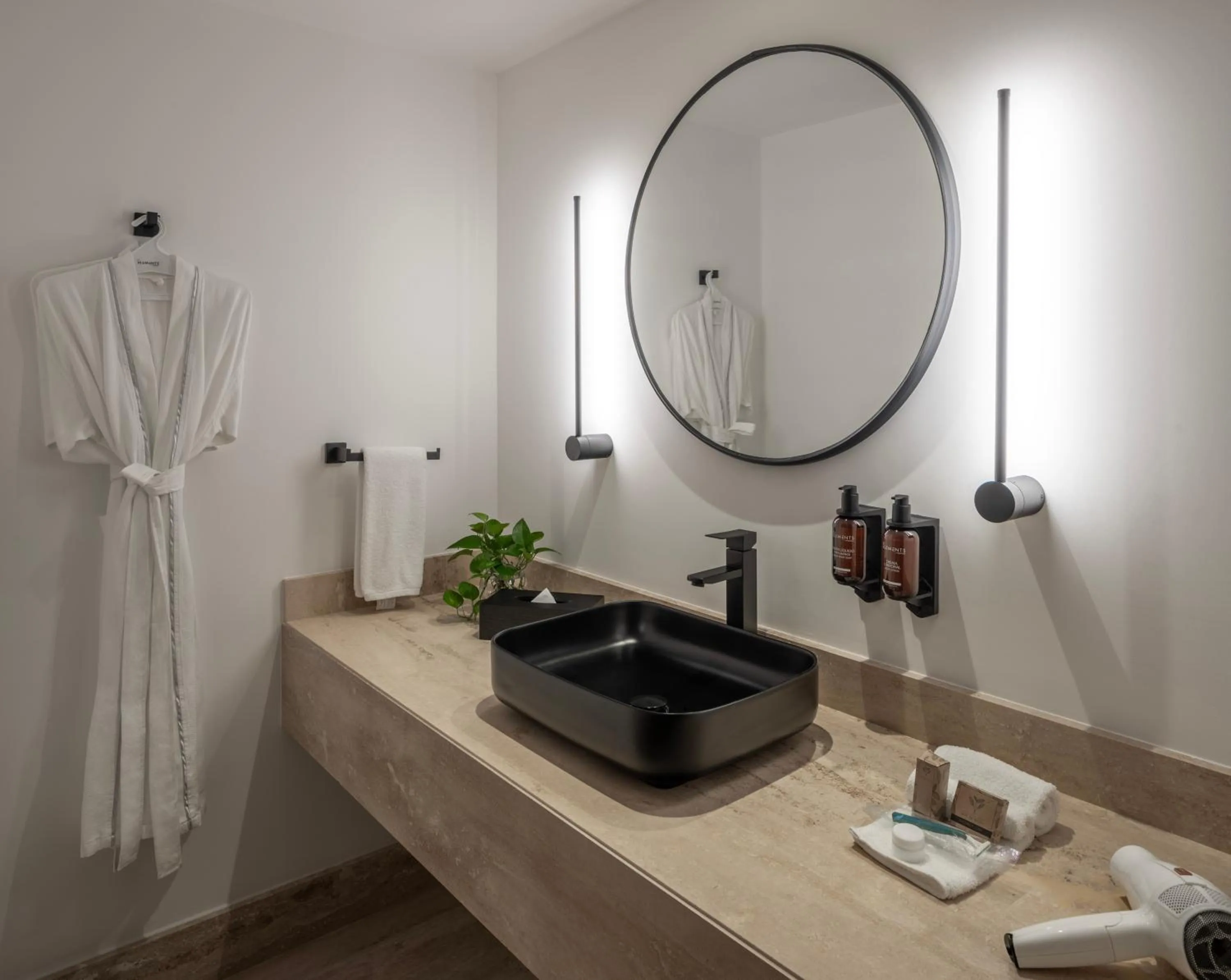 Bathroom in Hotel Elements by Marquis