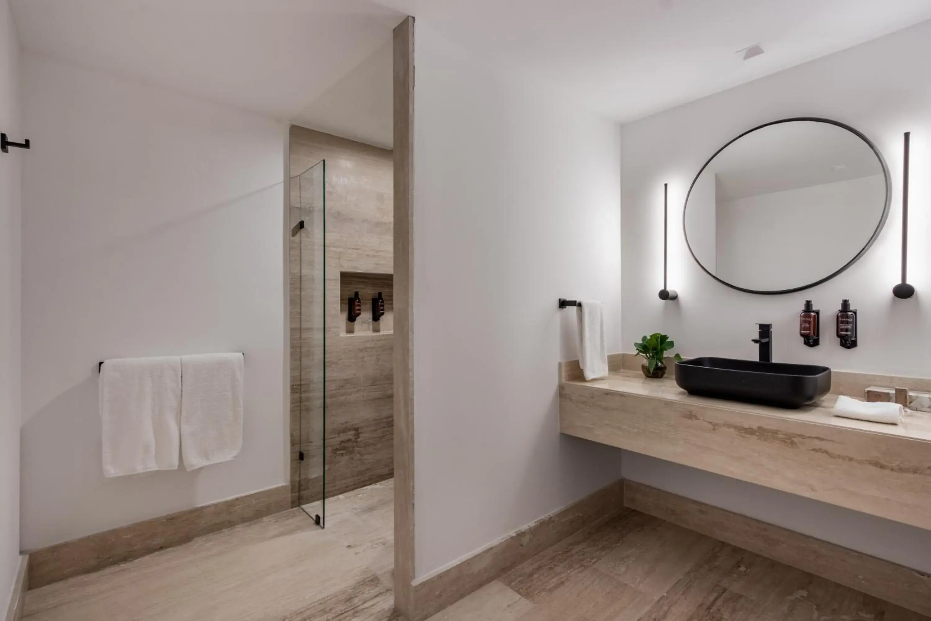 Bathroom in Hotel Elements by Marquis Bathroom in Hotel Elements by Marquis