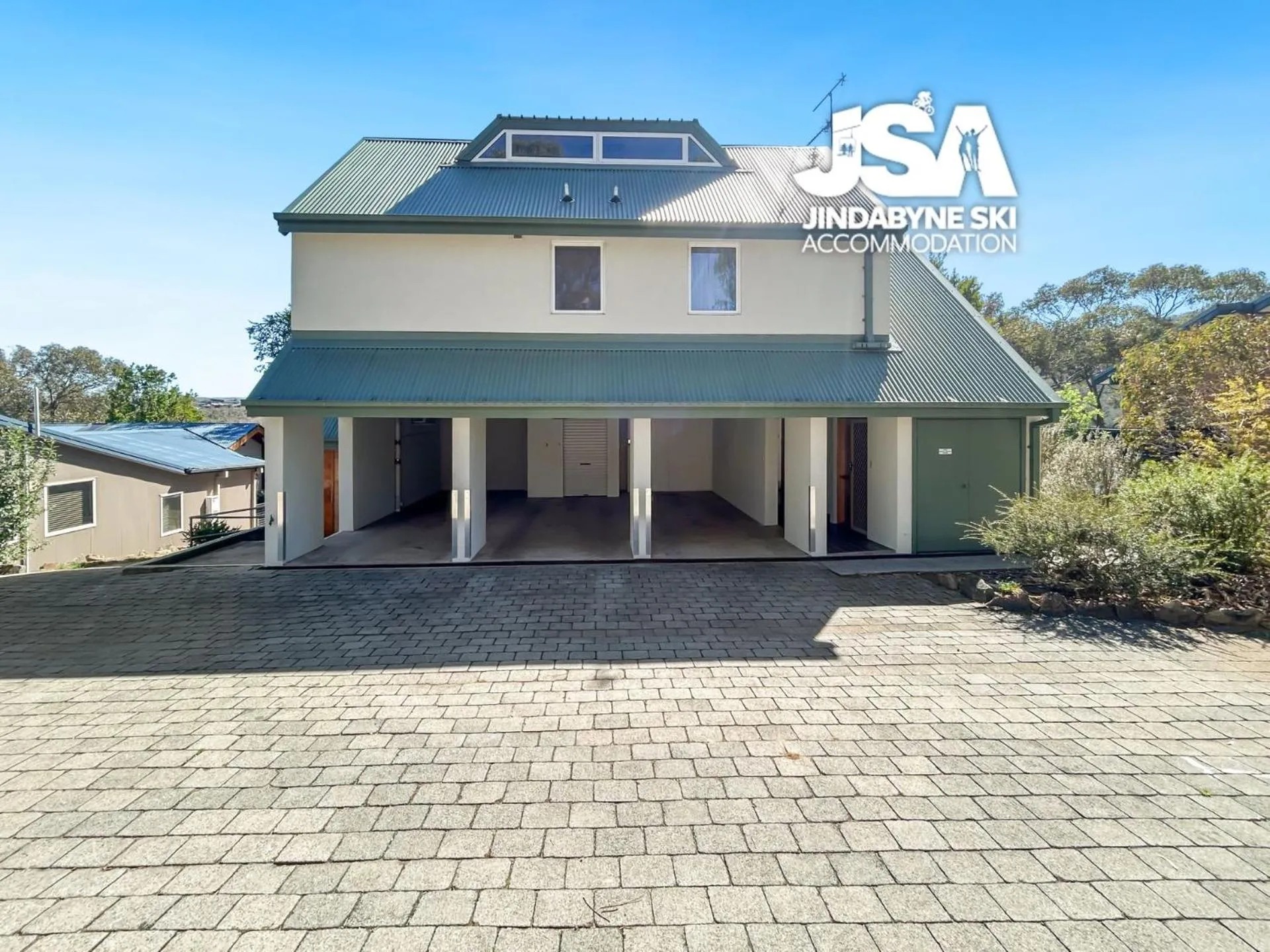 Property building in Banksia 1
