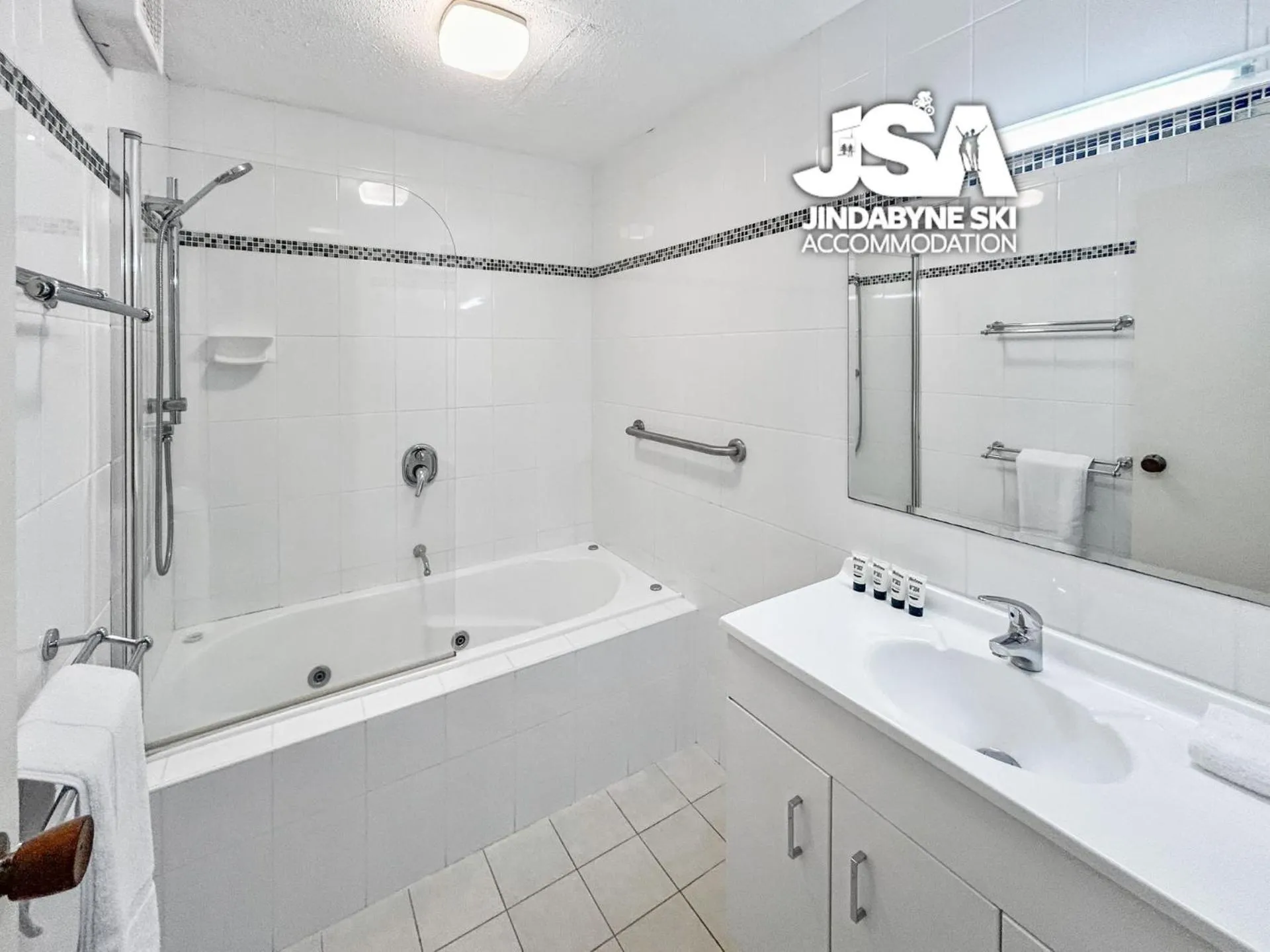 Shower in Banksia 1