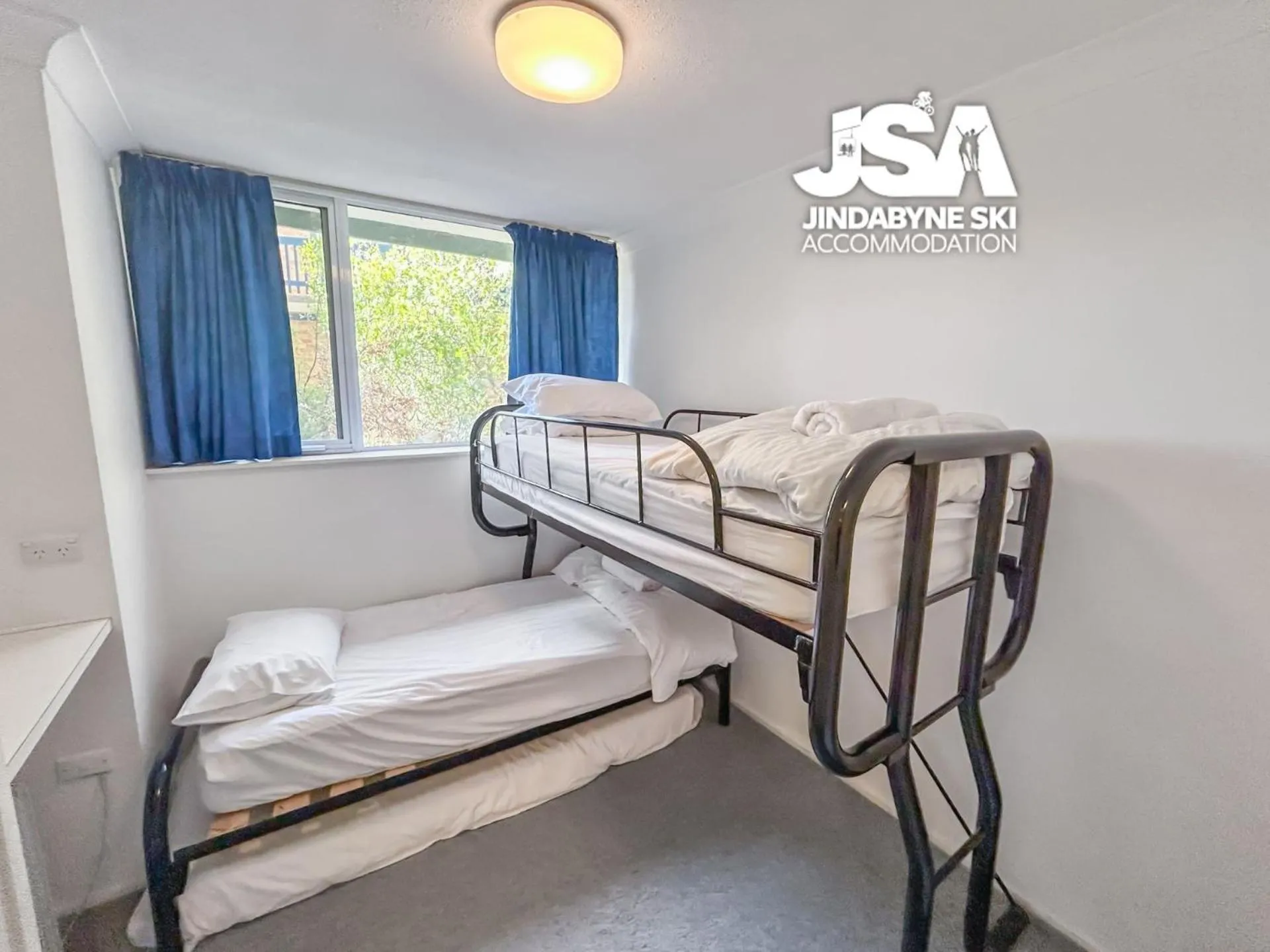Bed in Banksia 1