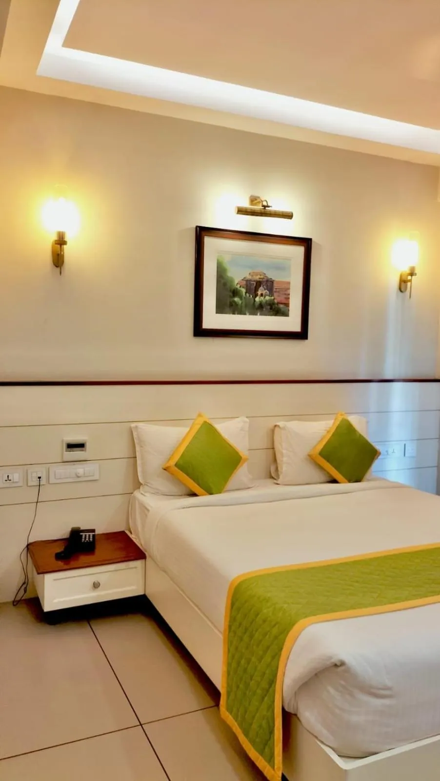 Bedroom, Bed in PEARL MAHE