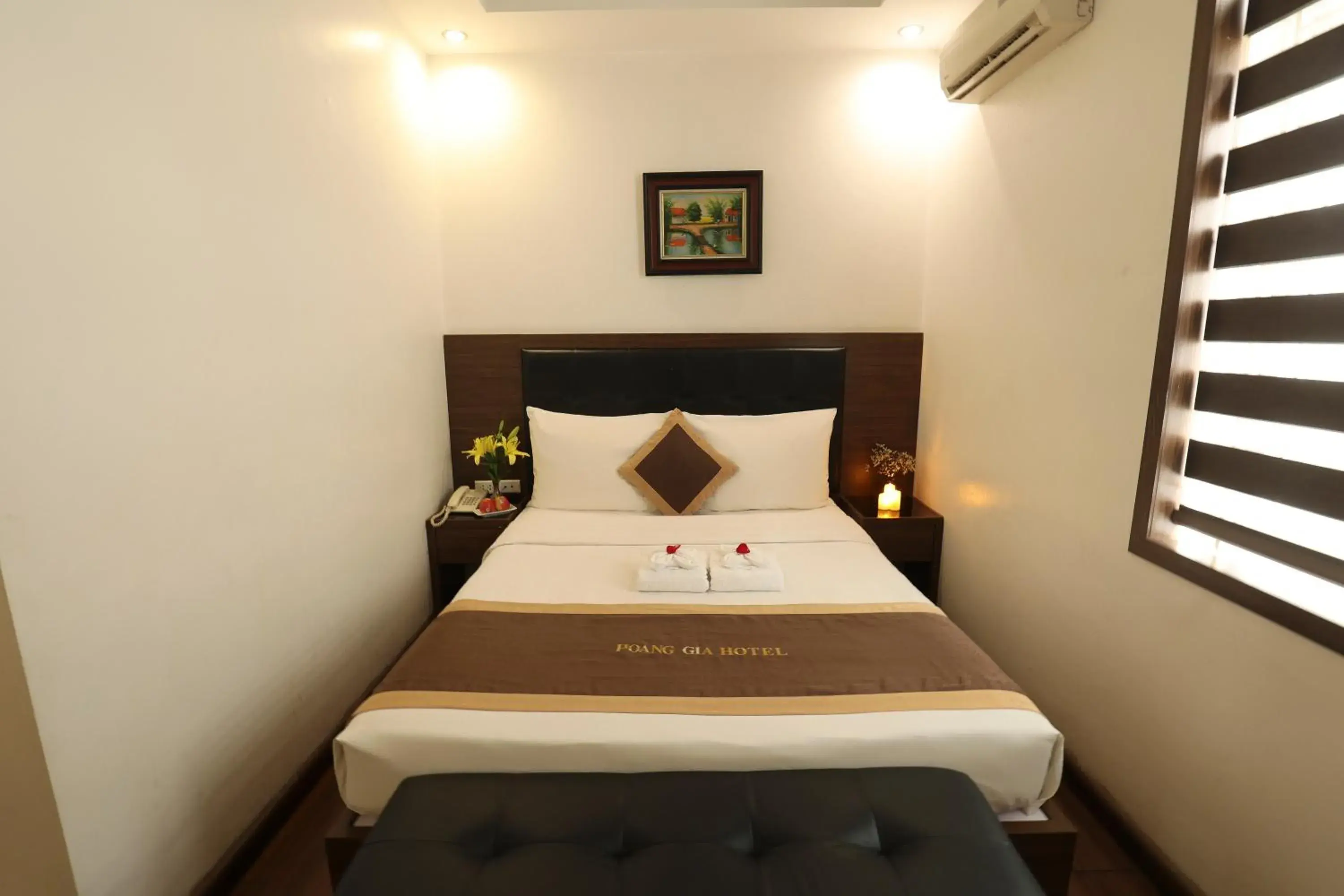 Bed in Hoàng Gia Xa La Boutique Hotel Bed in Hoàng Gia Xa La Boutique Hotel