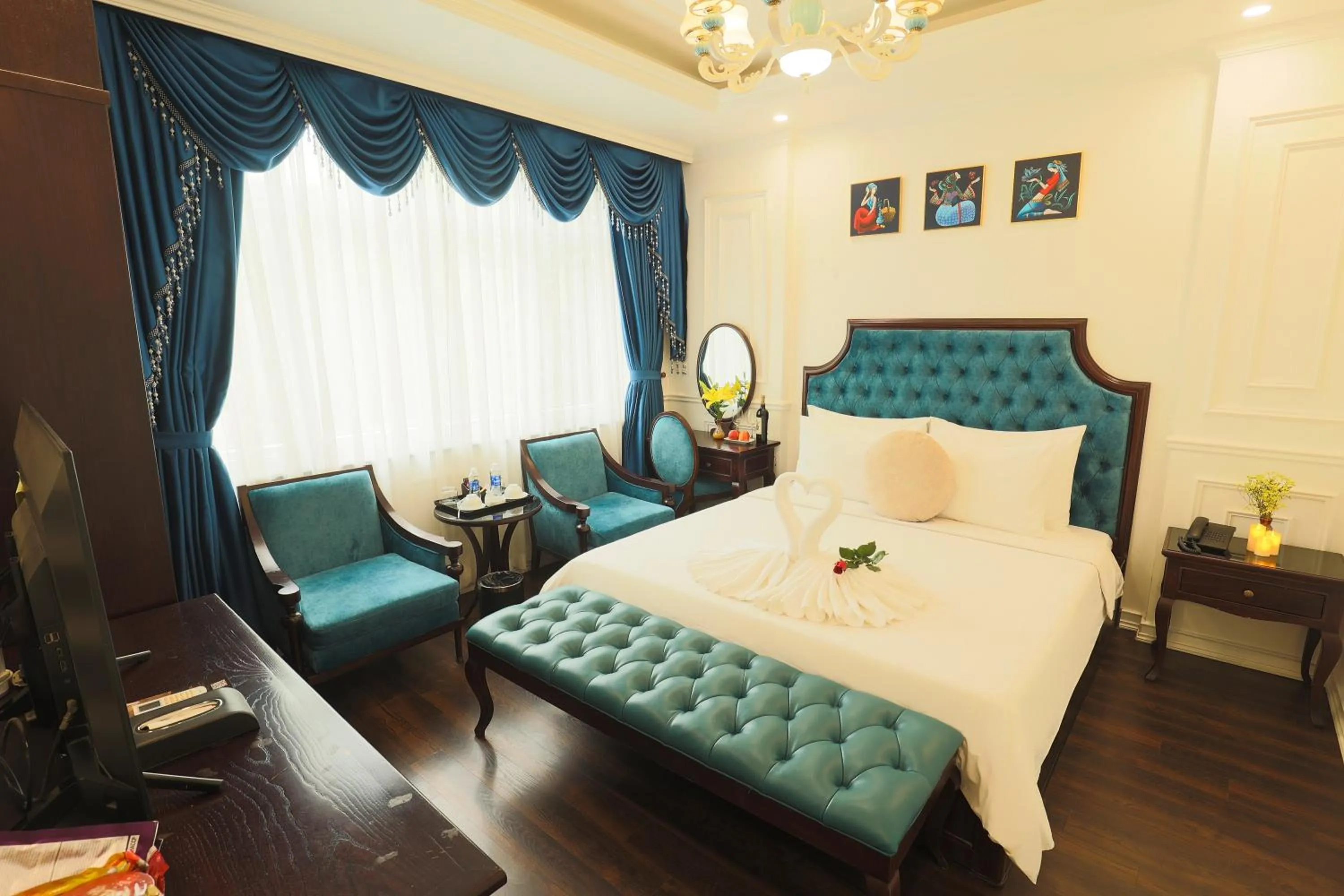 Bed in Hoàng Gia Xa La Boutique Hotel