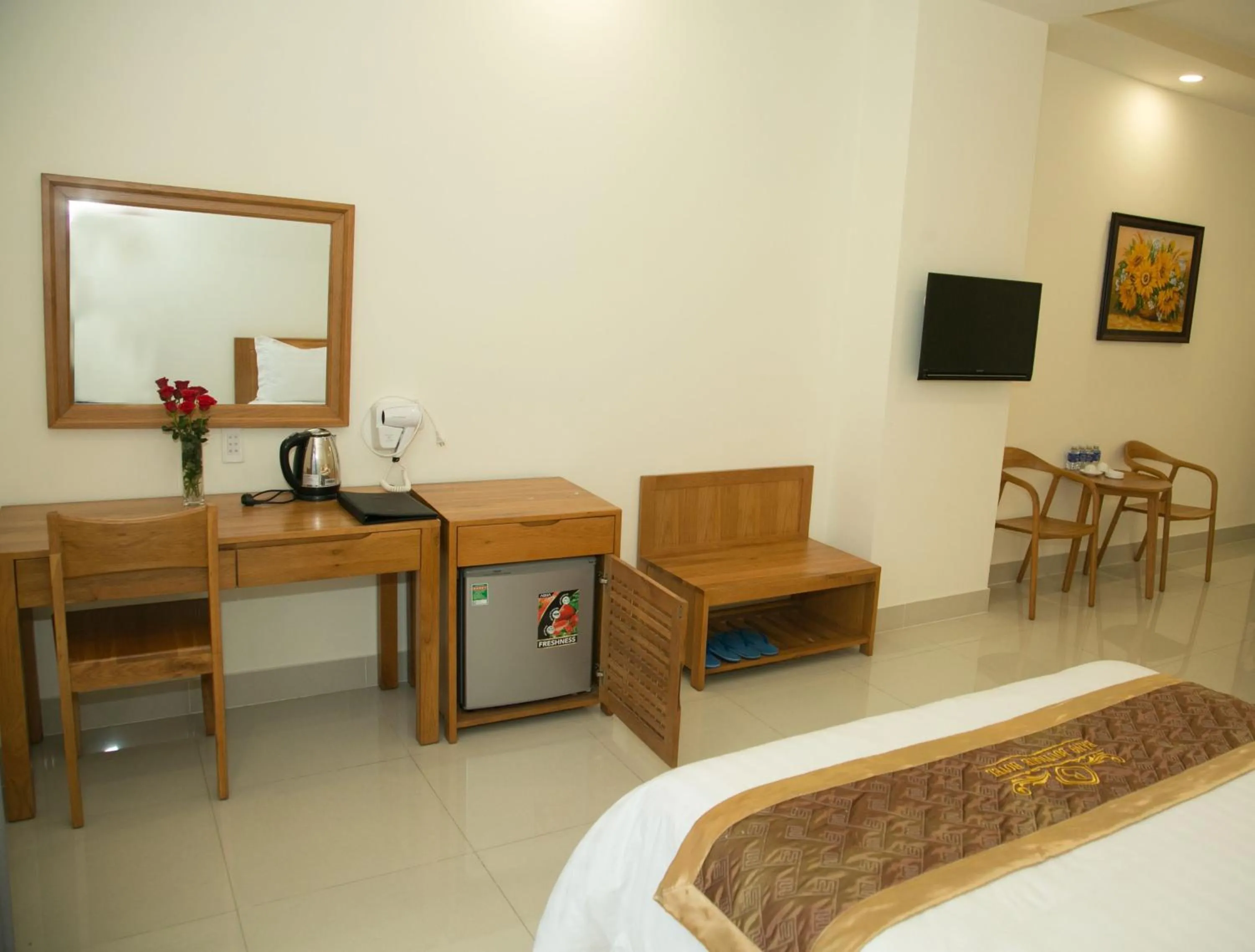 Photo of the whole room in BĂNG BOUTIQUE HOTEL
