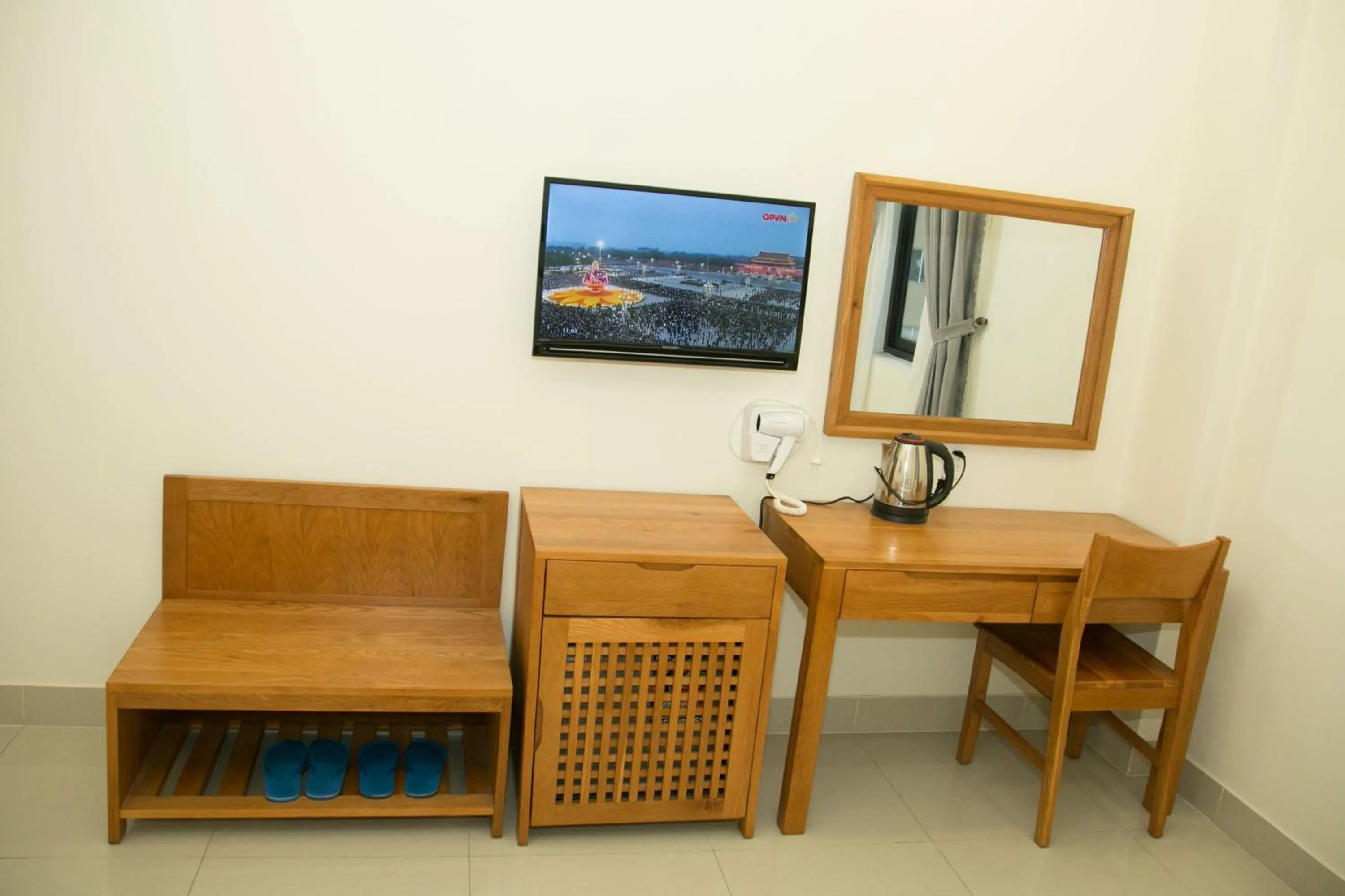 TV and multimedia in BĂNG BOUTIQUE HOTEL