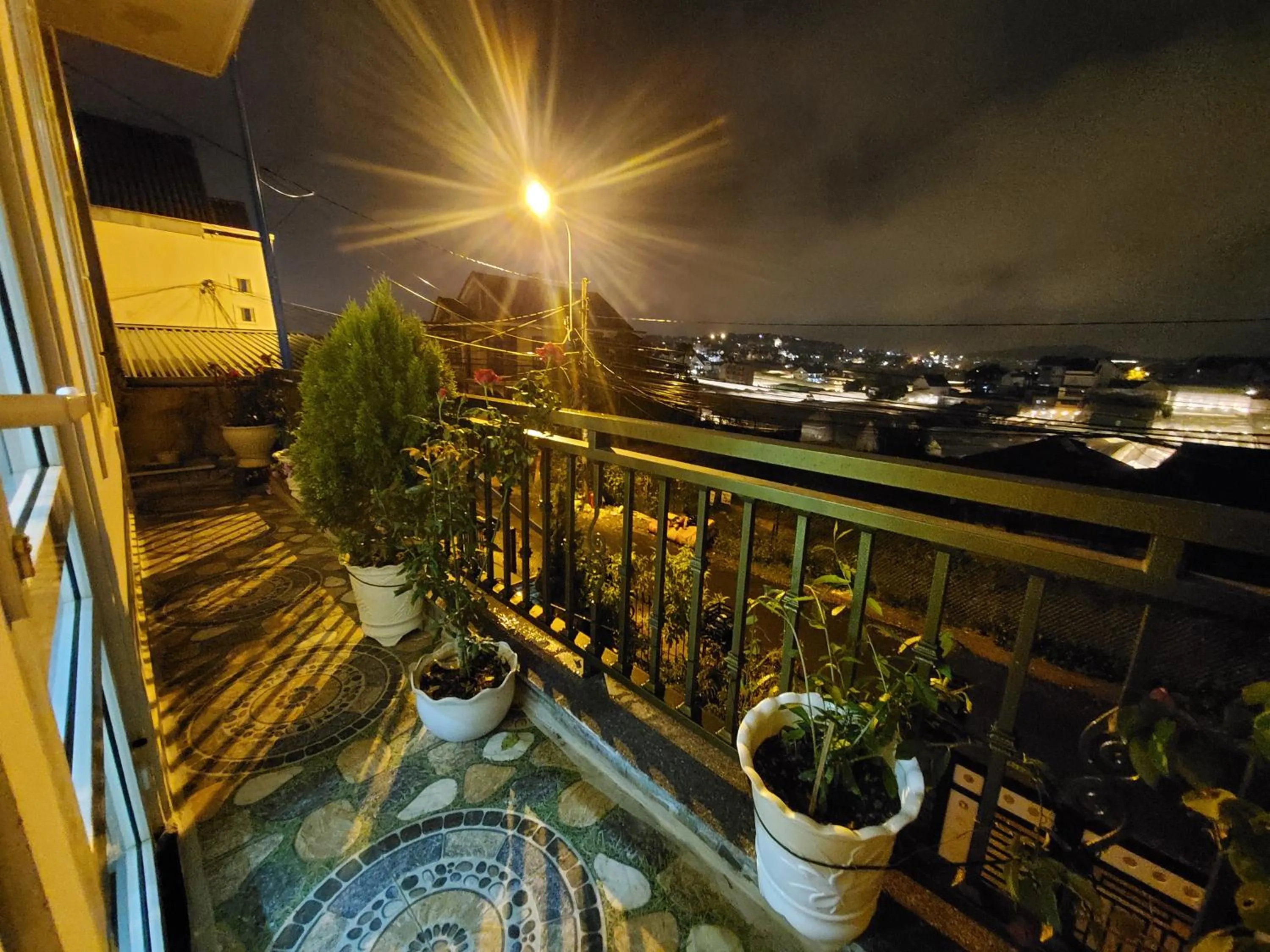 Night in ECOTIME Villa Da Lat