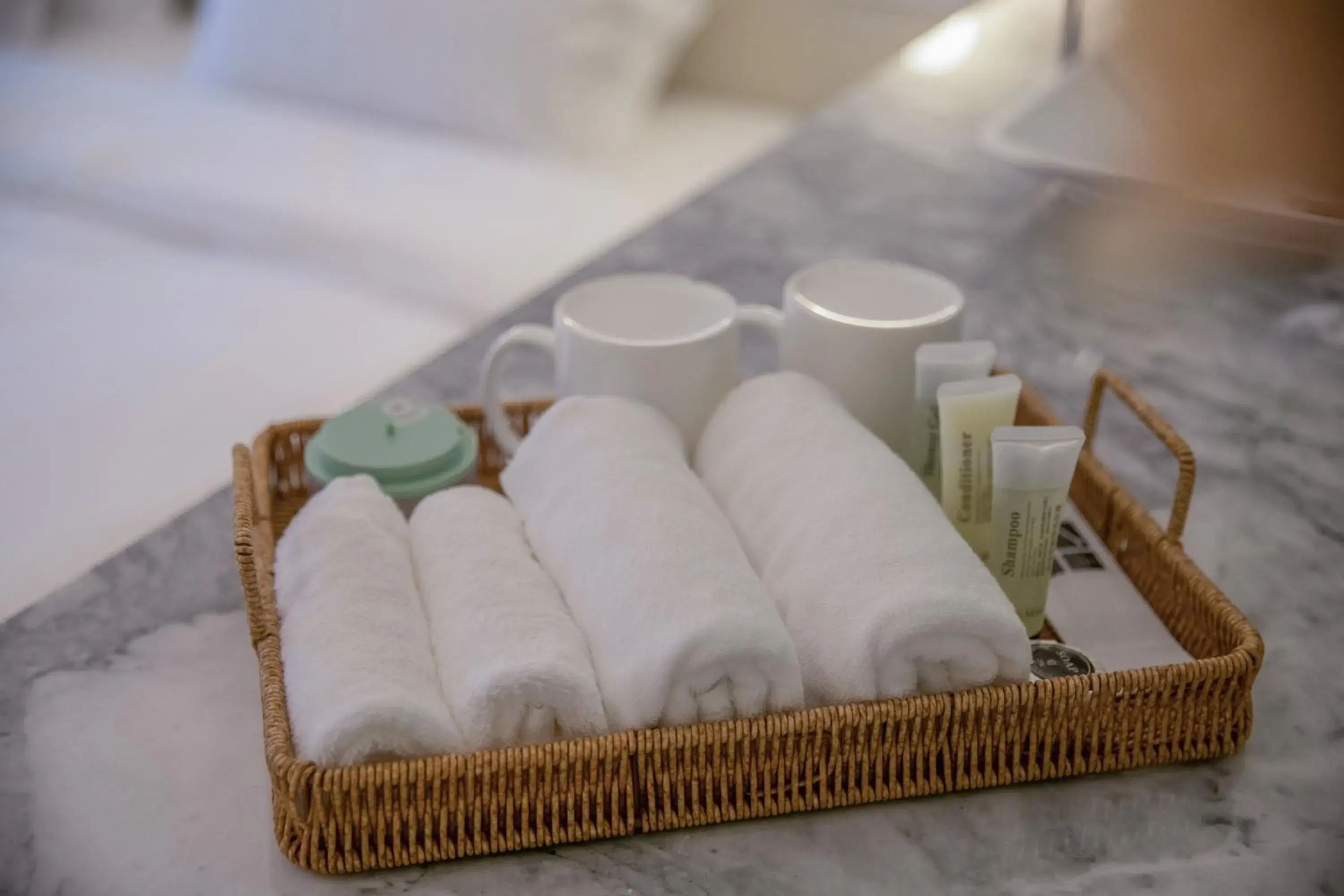 King Room with Lake View in IM Waiting Hotel King Room with Lake View in IM Waiting Hotel