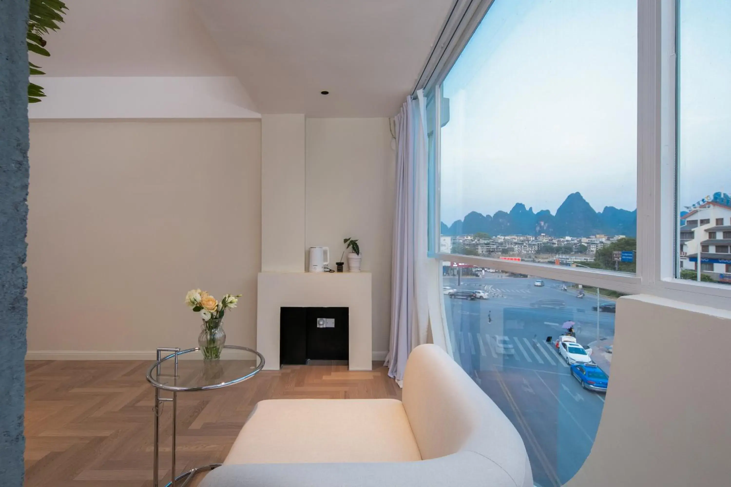 King Room with Spa Bath in IM Waiting Hotel King Room with Spa Bath in IM Waiting Hotel