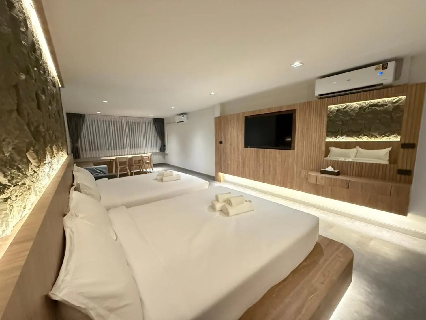 Bed in Ascella Bangkok Hotel