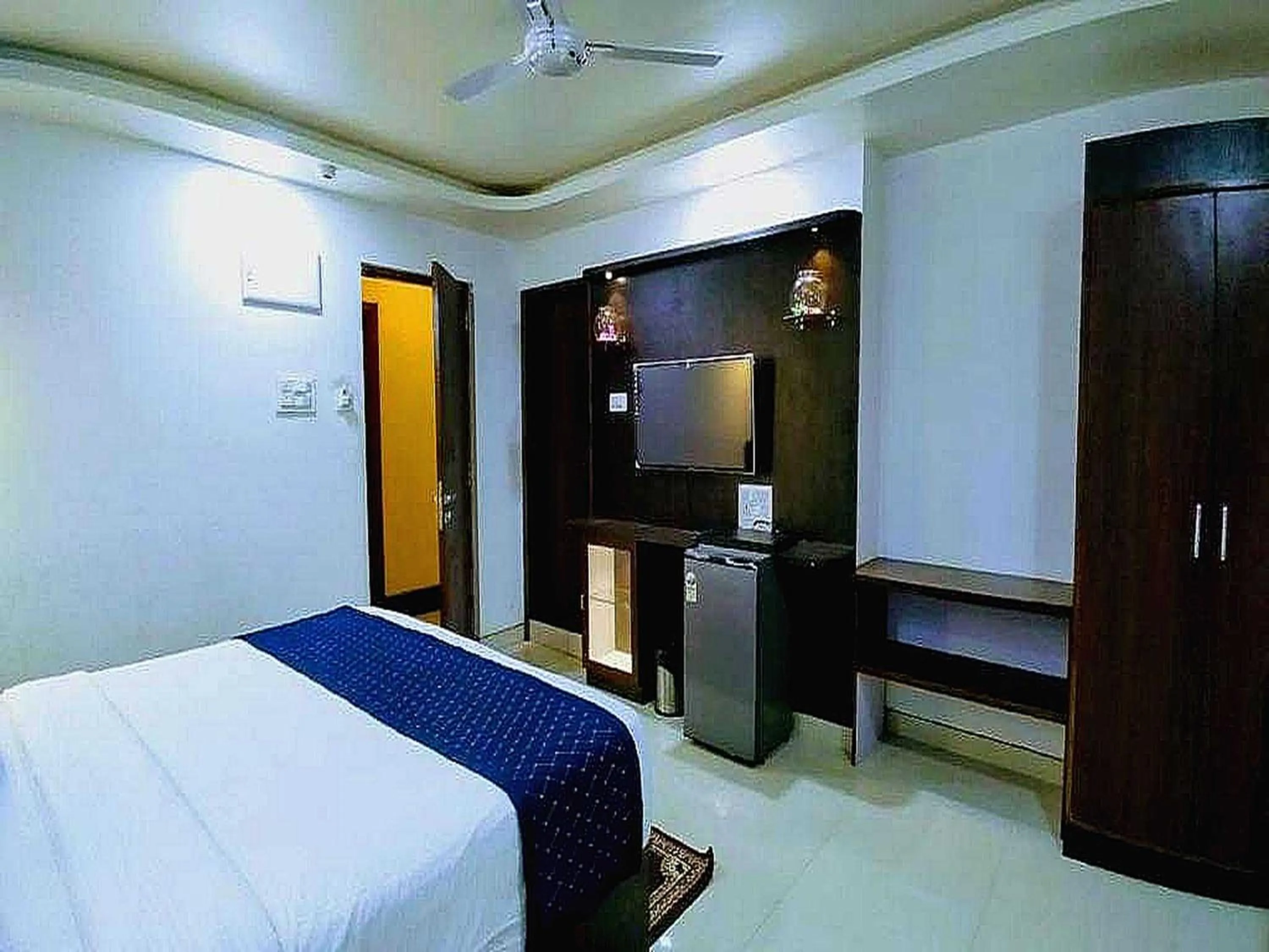 Bedroom in Collection O Ziva Resort Near Calangute Beach