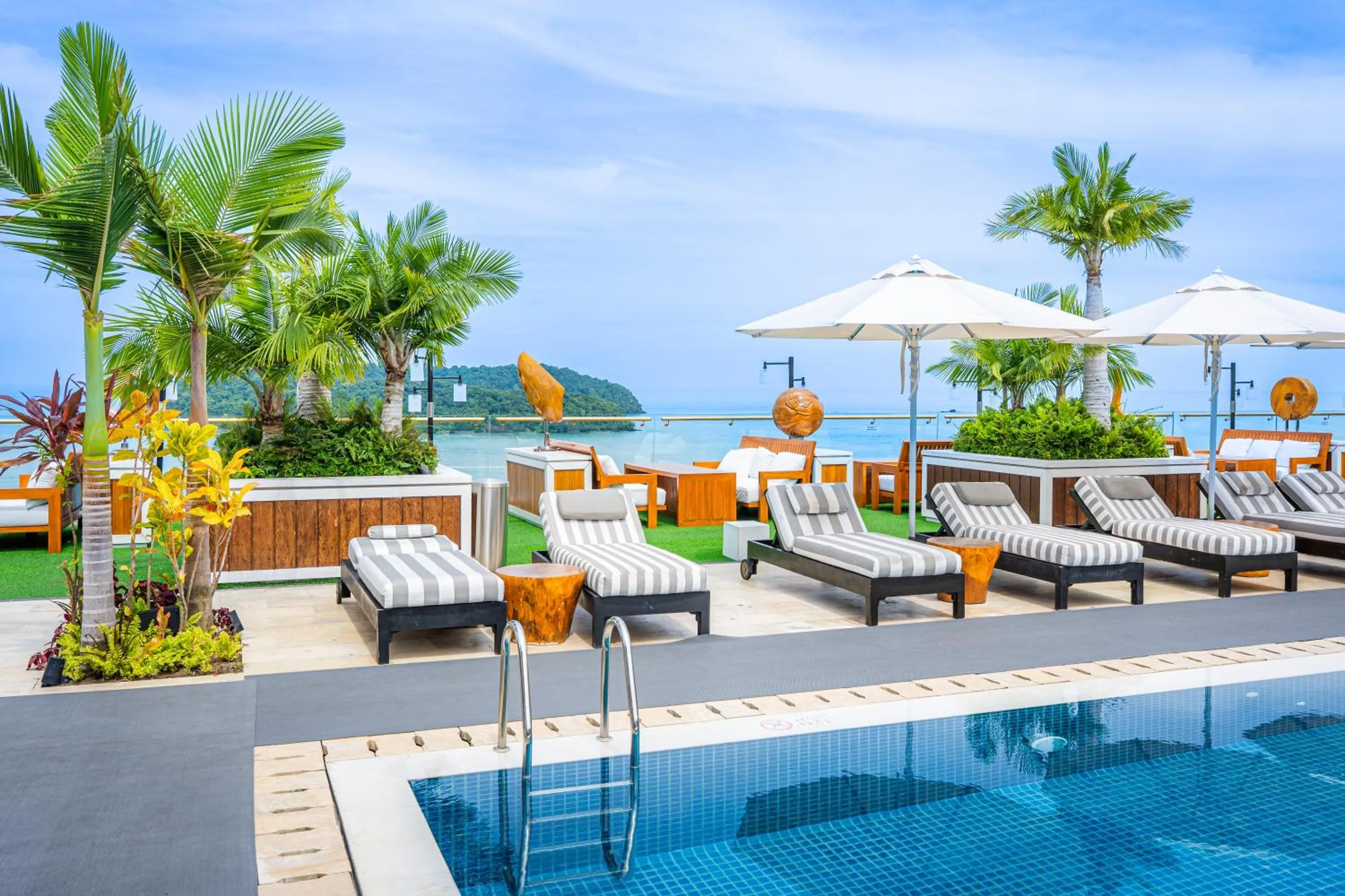 Swimming pool in The RIYAZ Lavanya Langkawi