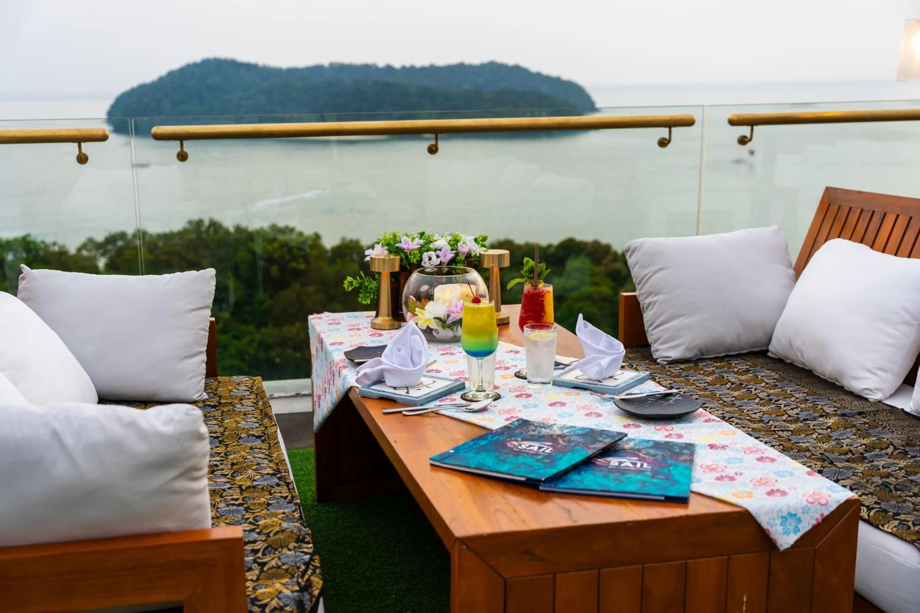 Lounge or bar in The RIYAZ Lavanya Langkawi