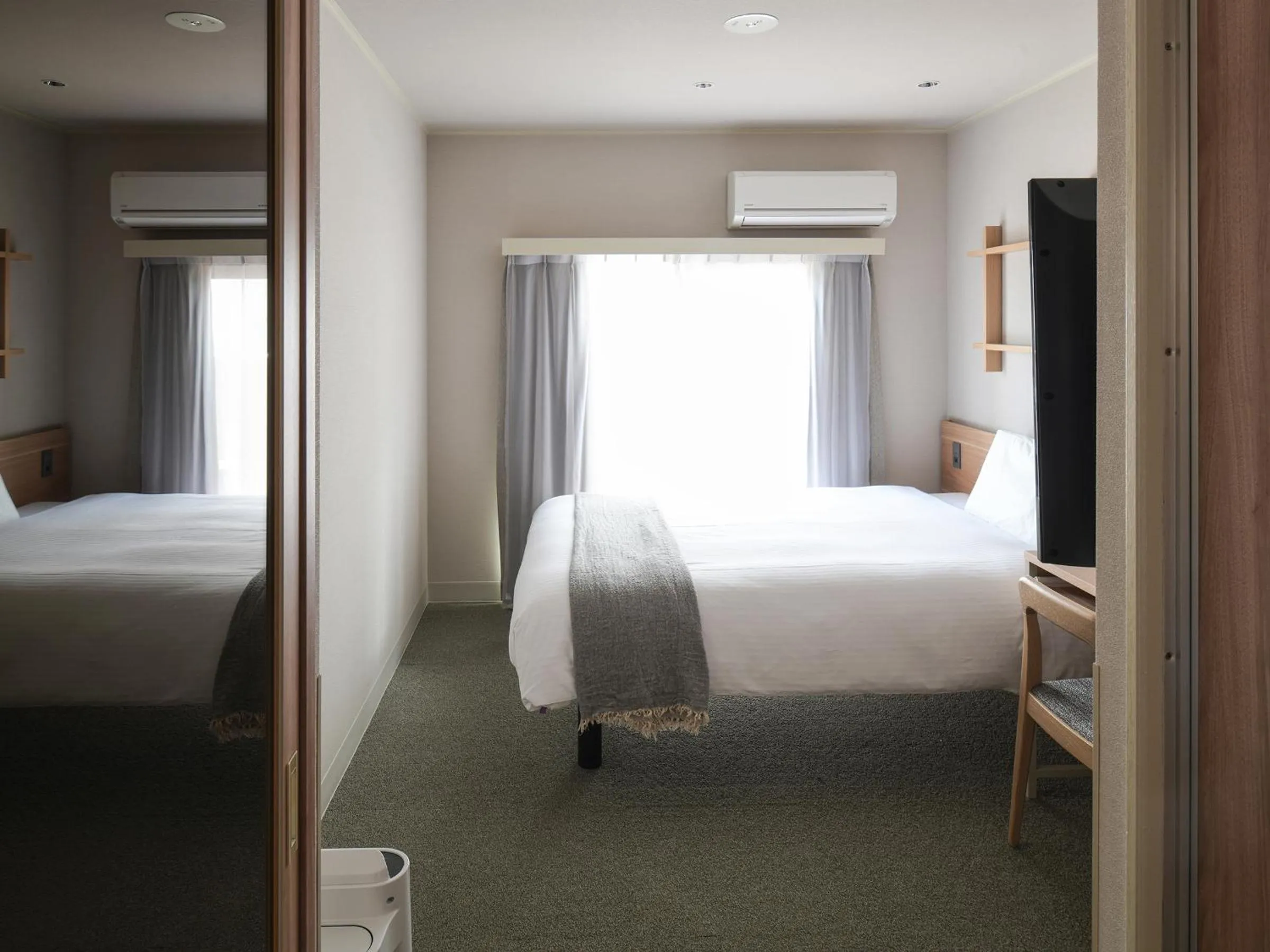 Quiet street view, Bed in Vessel Inn Asakusa Tsukuba Express