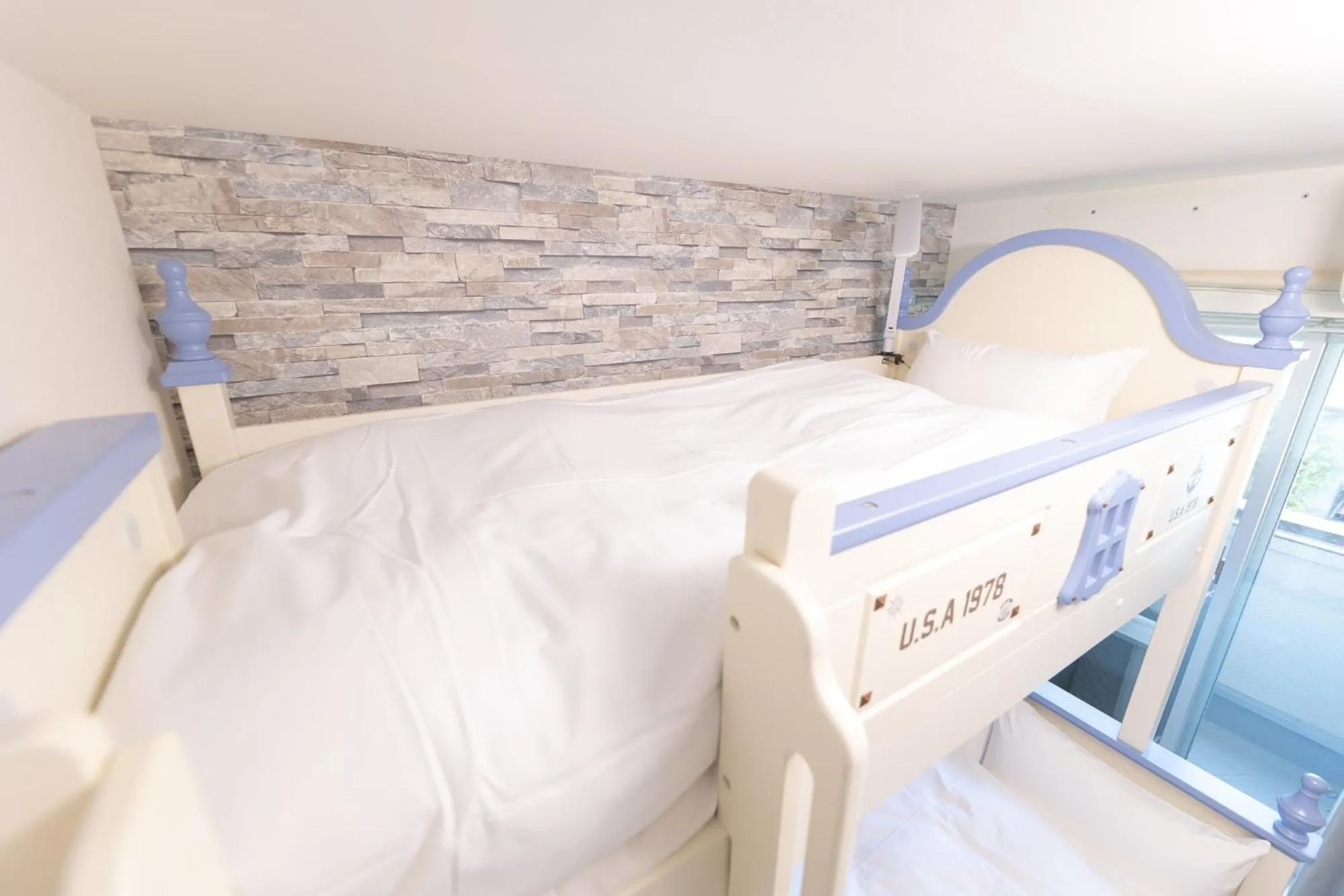 bunk bed, Bed in Guest House Nisso