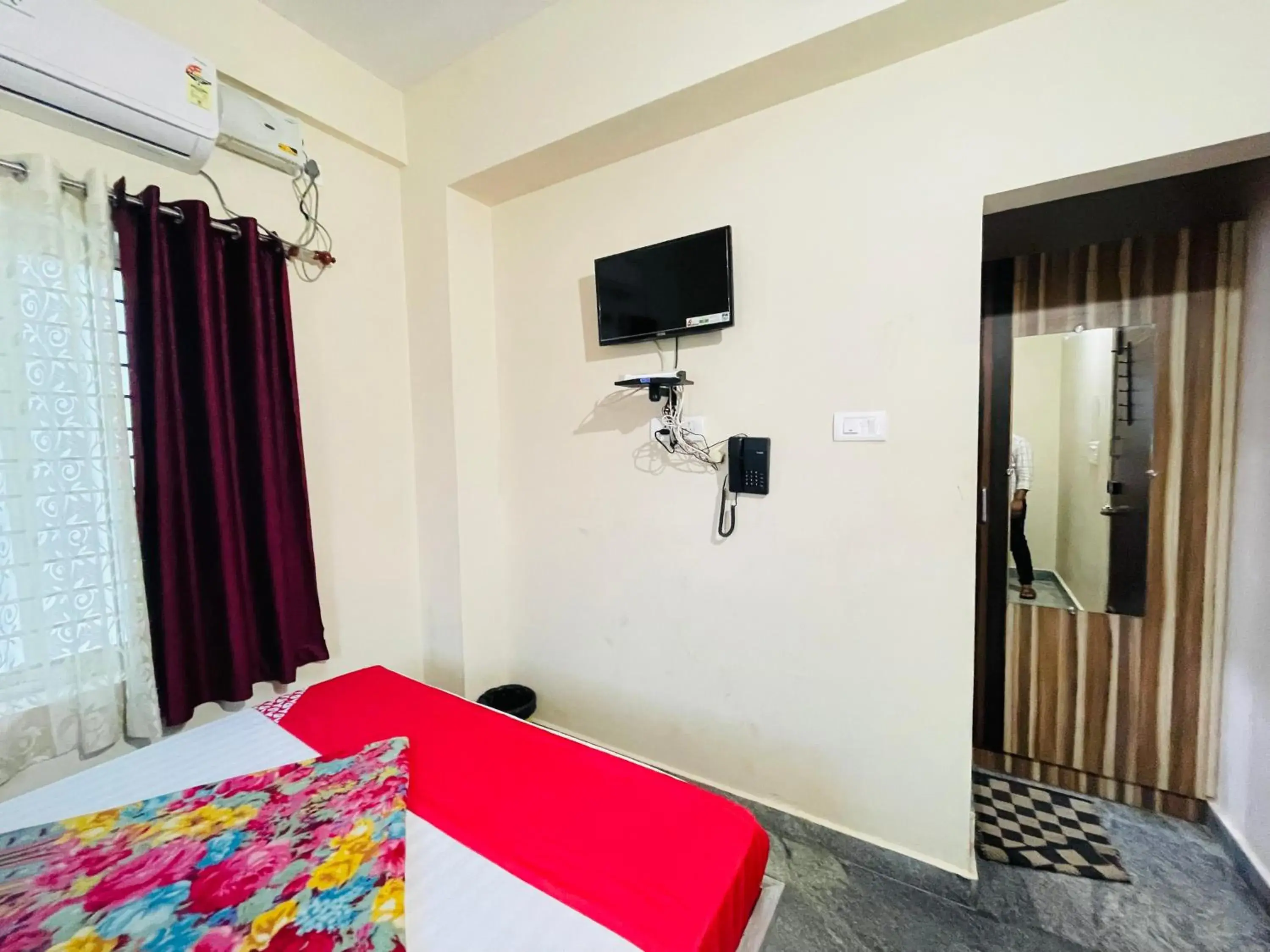 Bedroom in Crown Residency Bedroom in Crown Residency