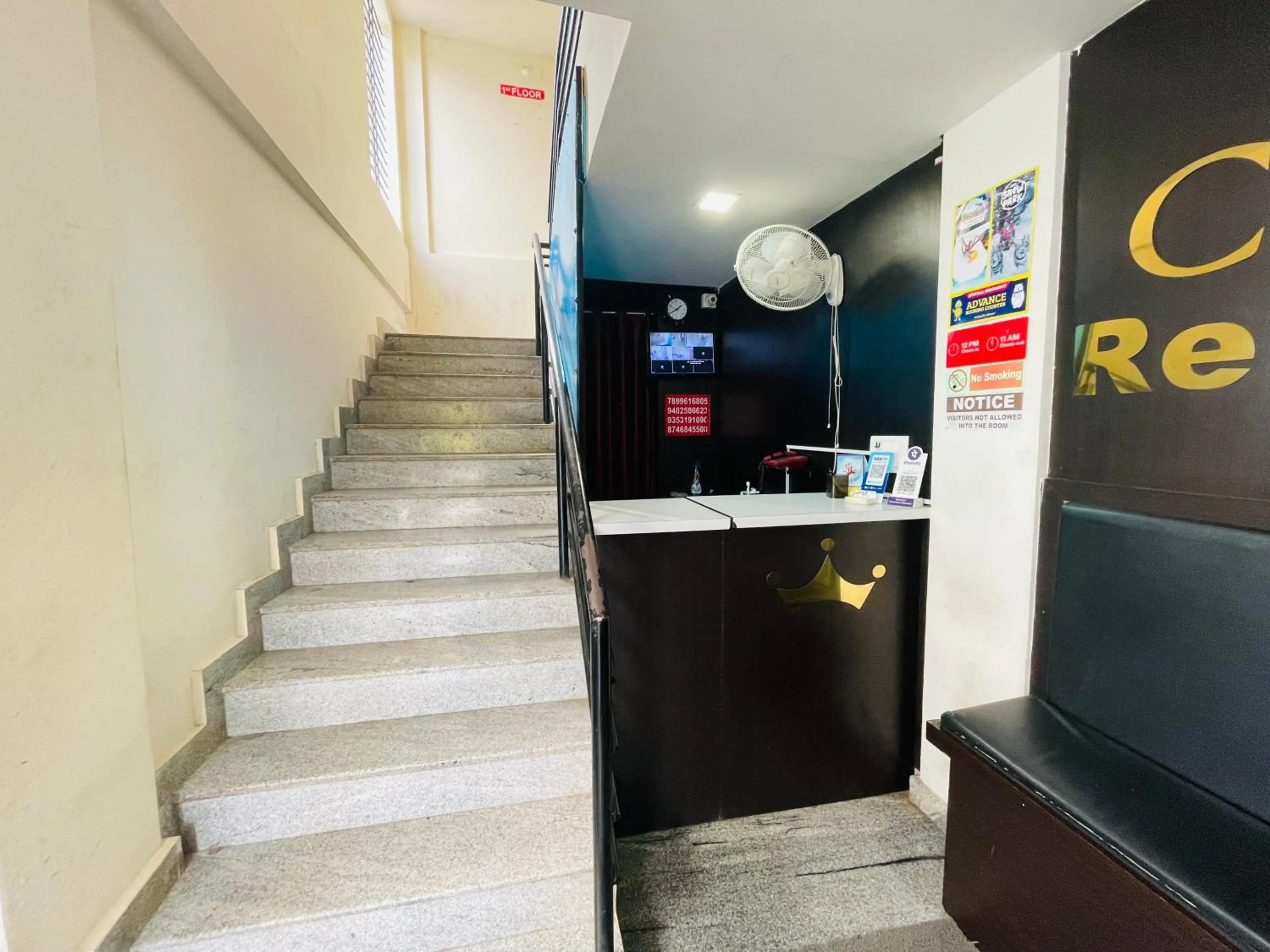 Lobby or reception in Crown Residency