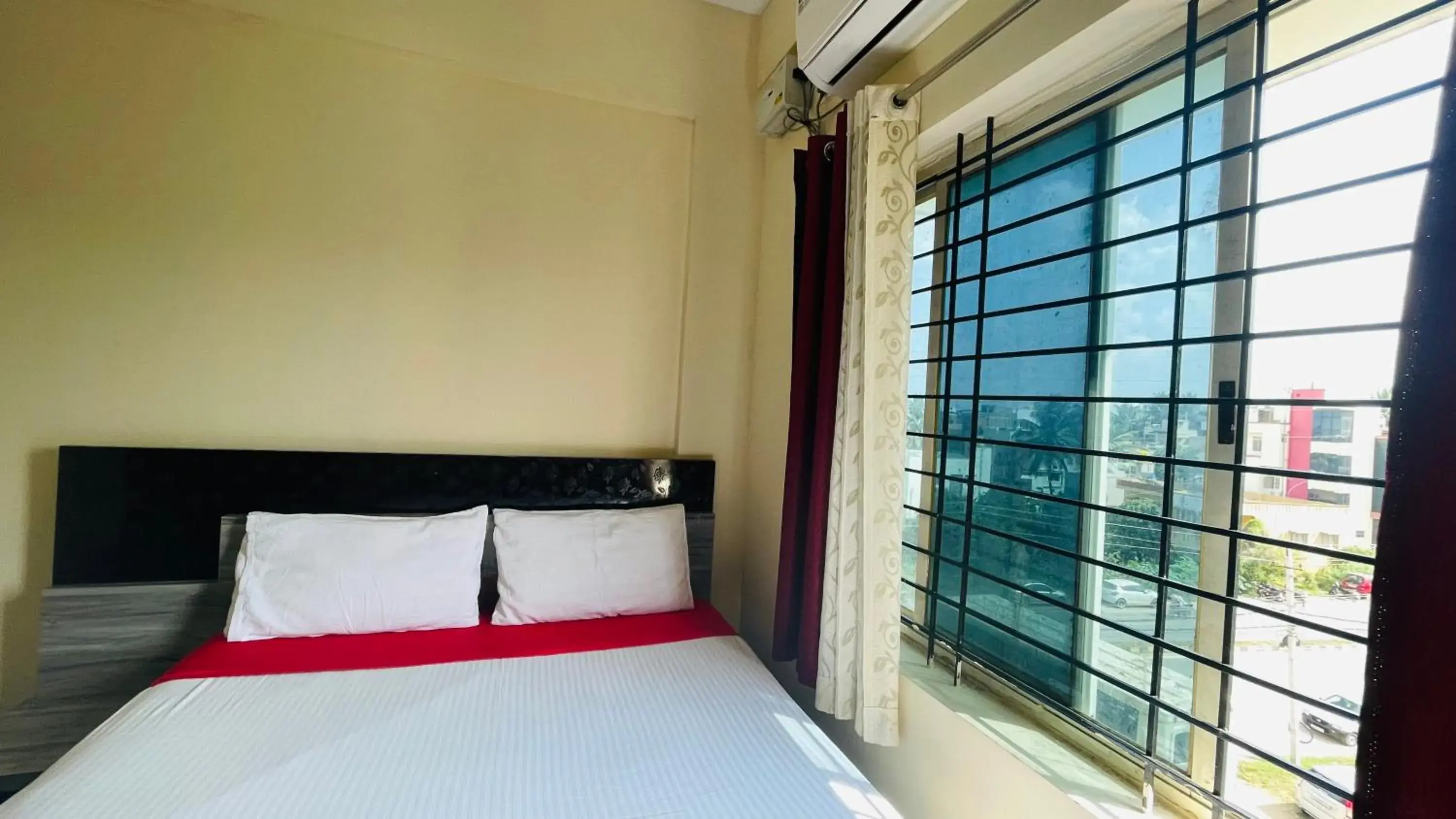 Bedroom in Crown Residency Bedroom in Crown Residency