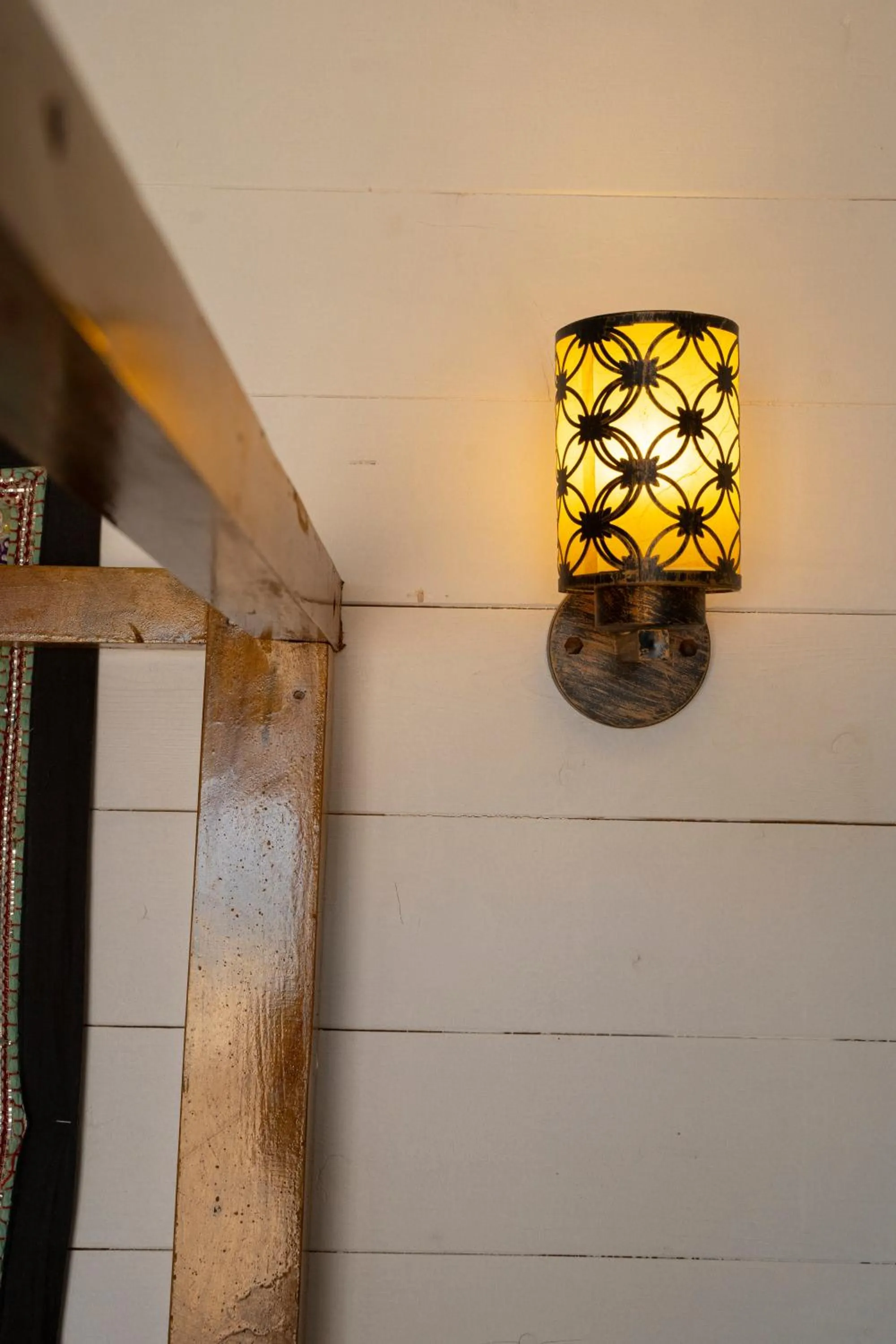 Decorative detail in Shambho Retreat