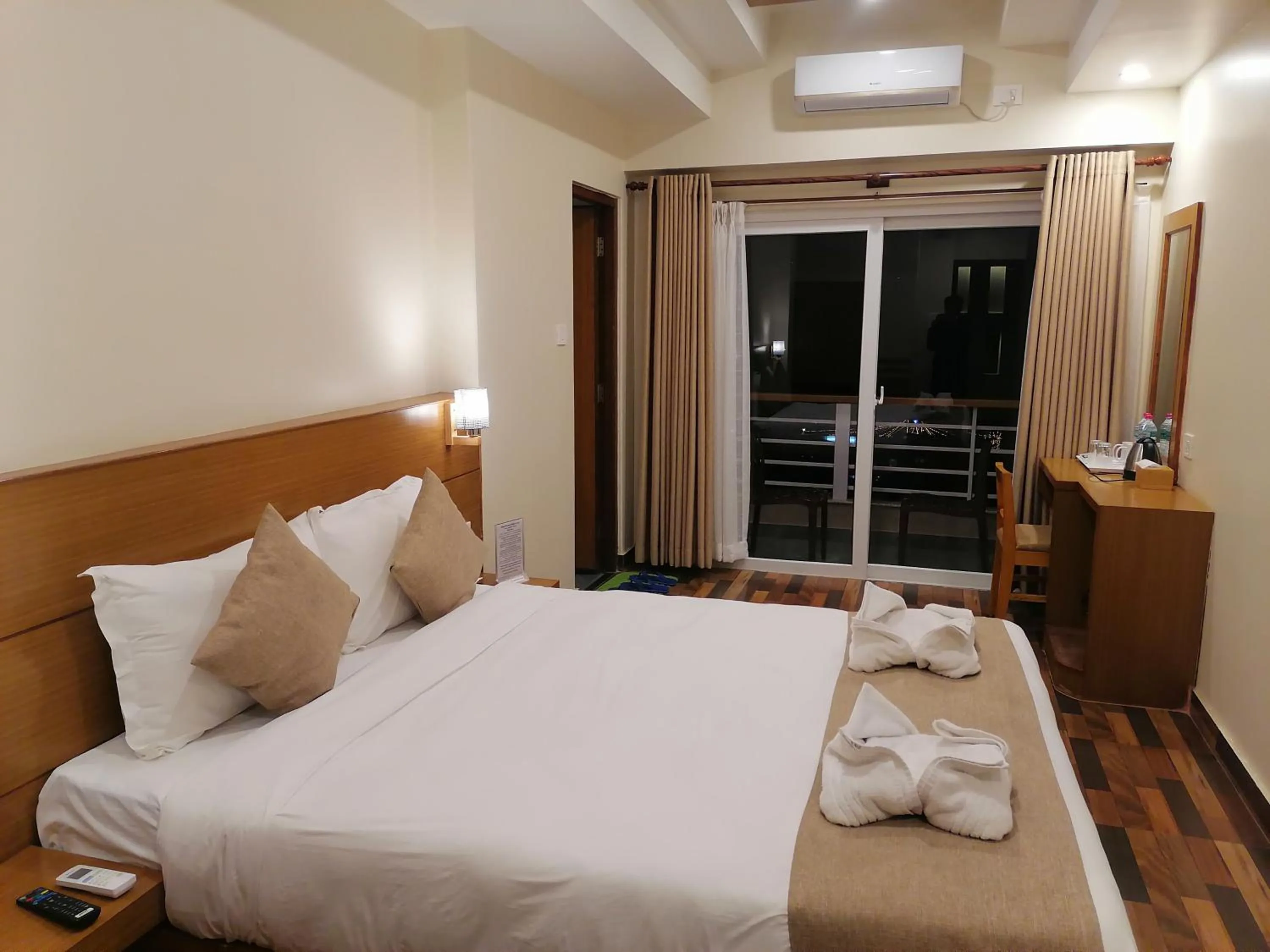 Bed in Urban Boutique Hotel Pokhara