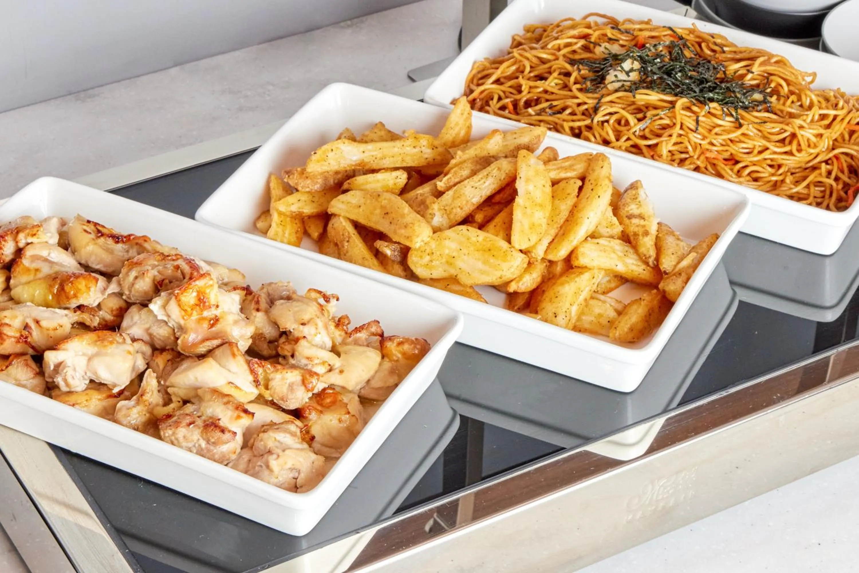 Restaurant/places to eat in Travelodge Nagoya Sakae