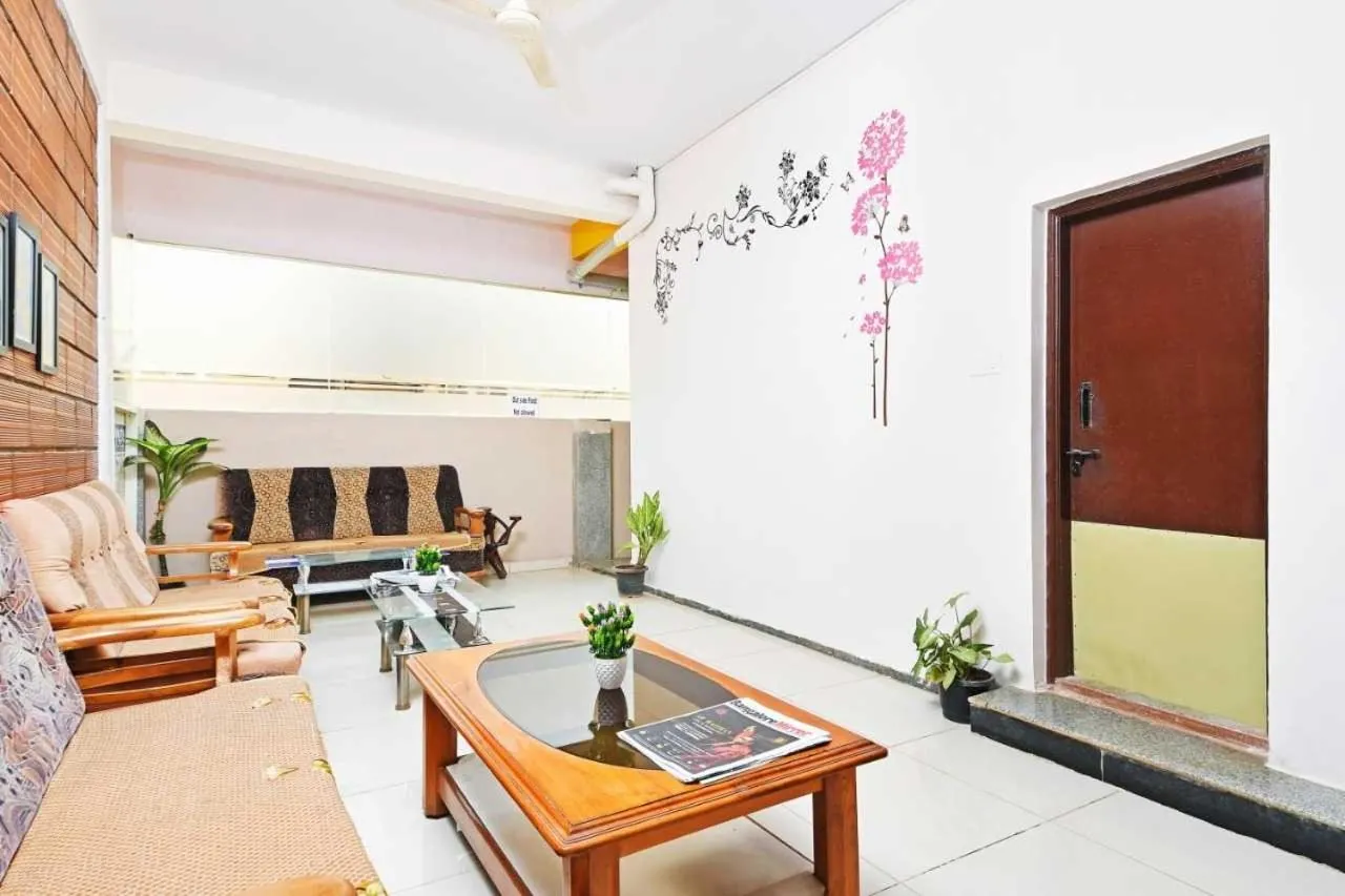 Lobby or reception in Hotel O Blossom Suites