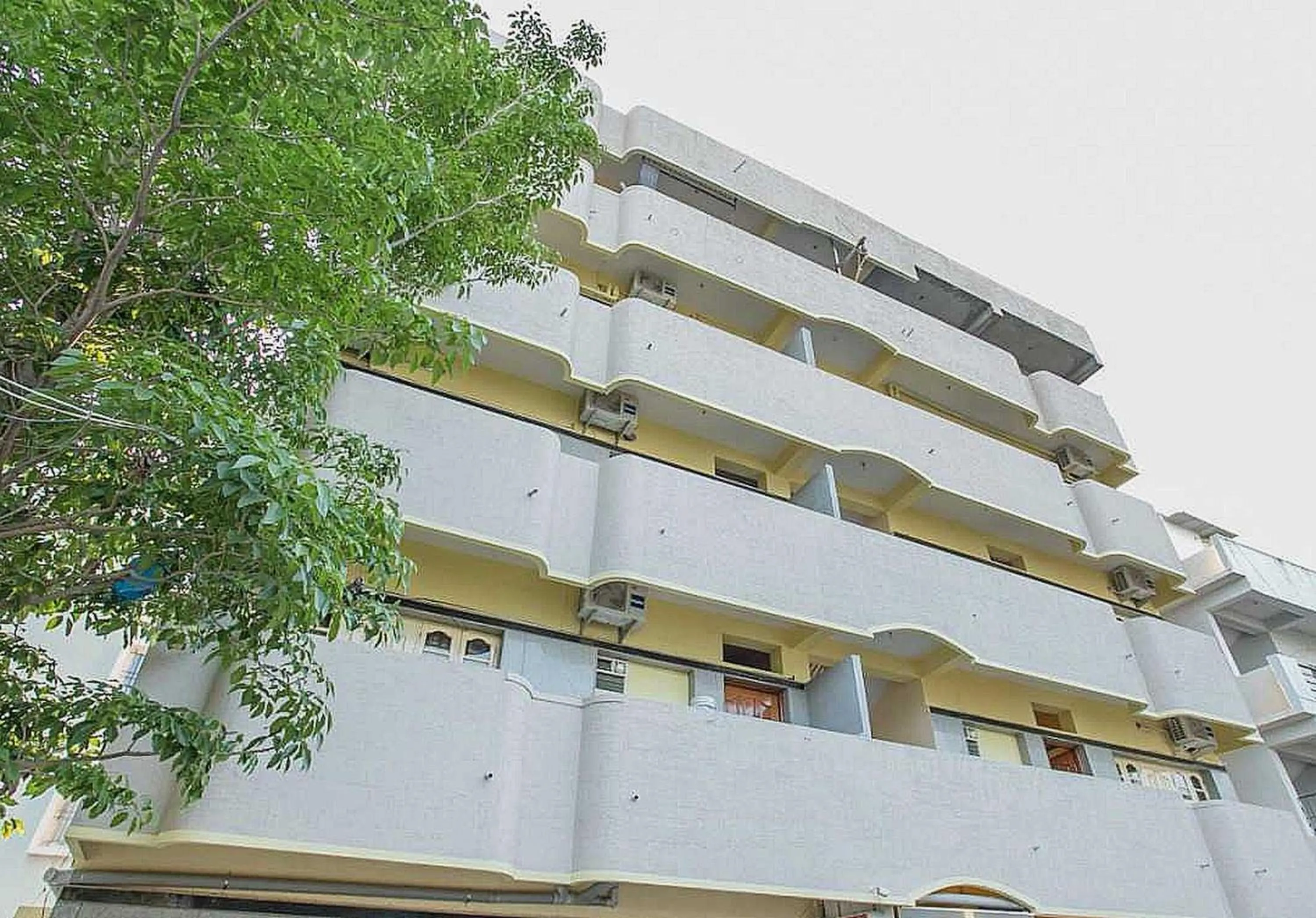 Facade/entrance in Hotel O Blossom Suites