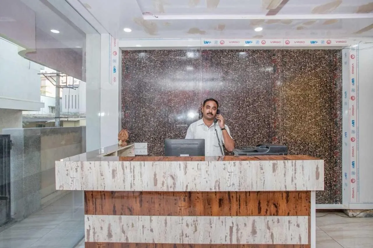 Lobby or reception in Hotel O Blossom Suites