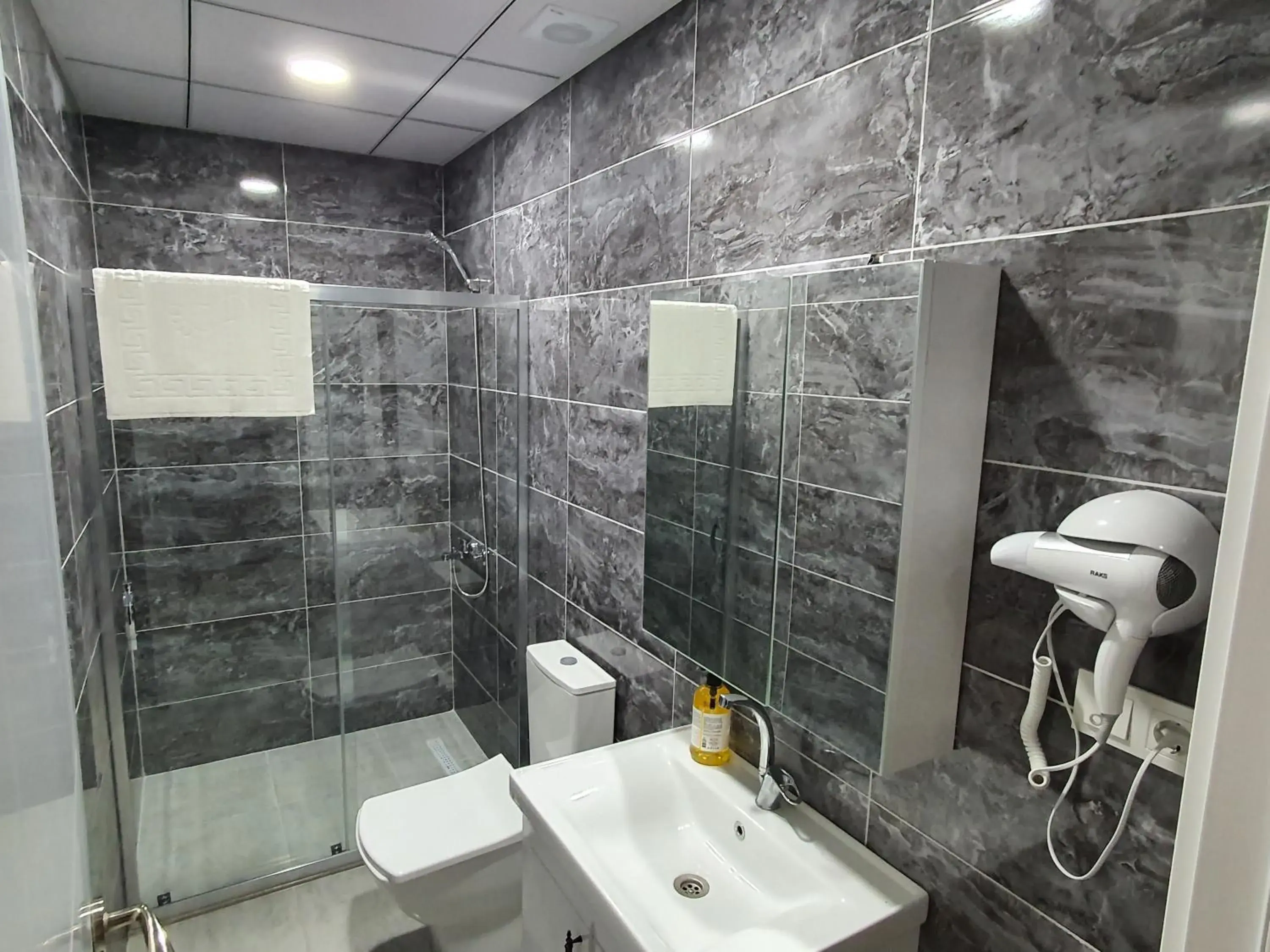 Family Room in ÖZTÜRKS HOTEL Family Room in ÖZTÜRKS HOTEL