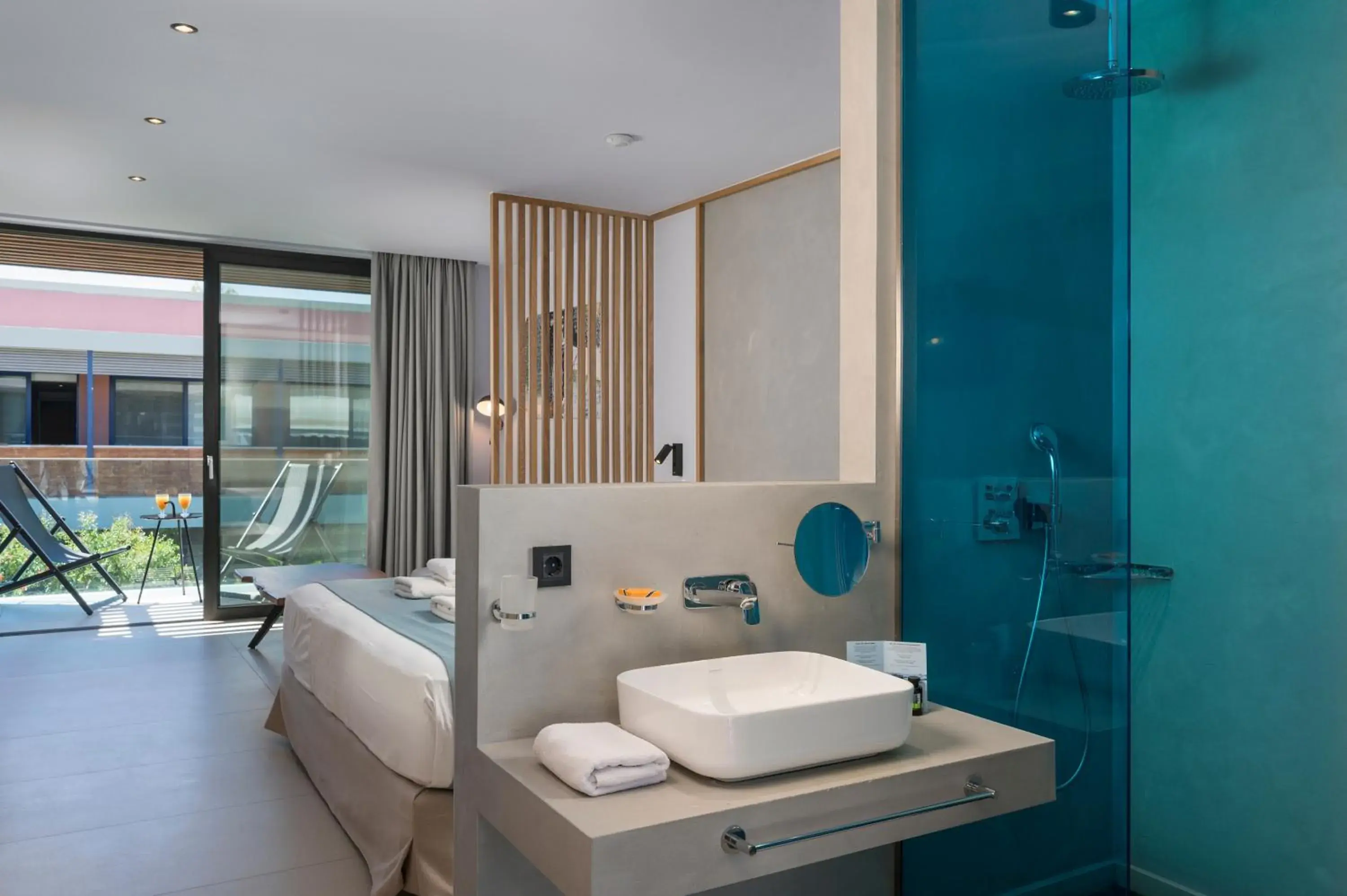 Bathroom, Bed in Harmony Boutique Resort - Adults oriented Bathroom, Bed in Harmony Boutique Resort - Adults oriented