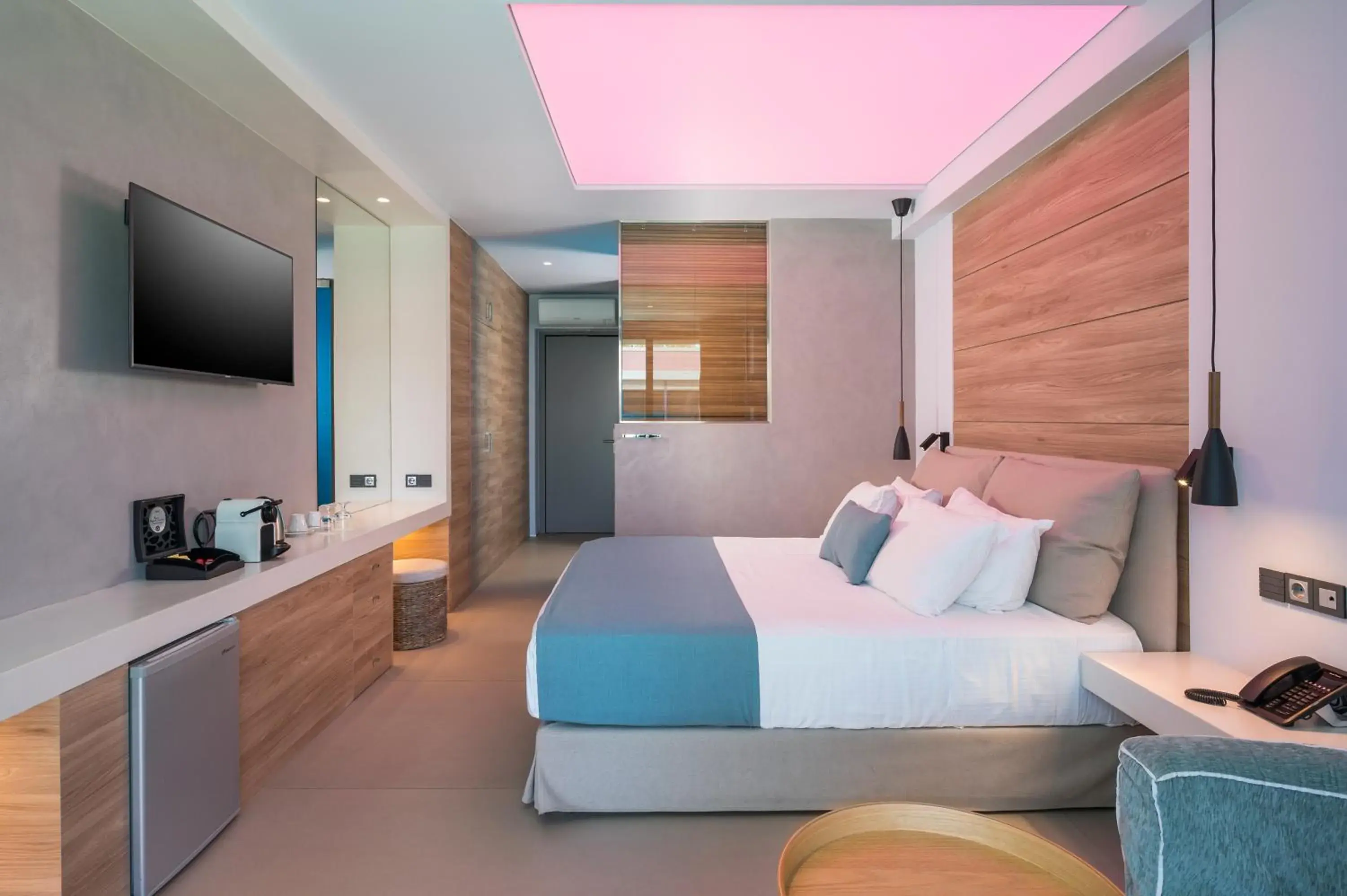 Bed in Harmony Boutique Resort - Adults oriented Bed in Harmony Boutique Resort - Adults oriented