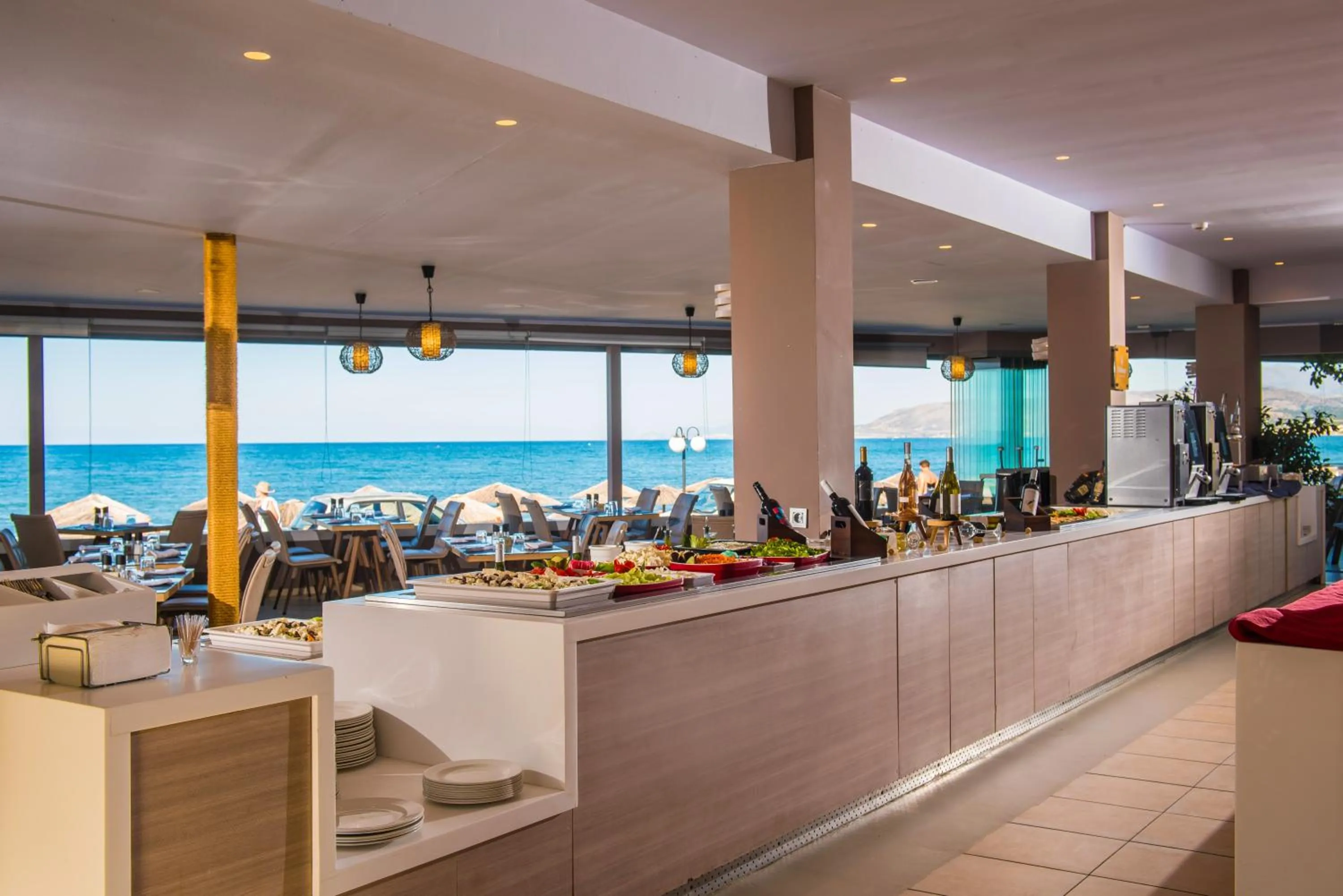 Restaurant/places to eat in Corissia Beach hotel