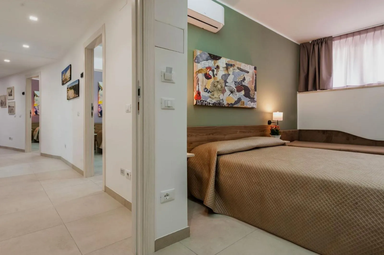 View (from property/room), Bed in Archimede's Rooms