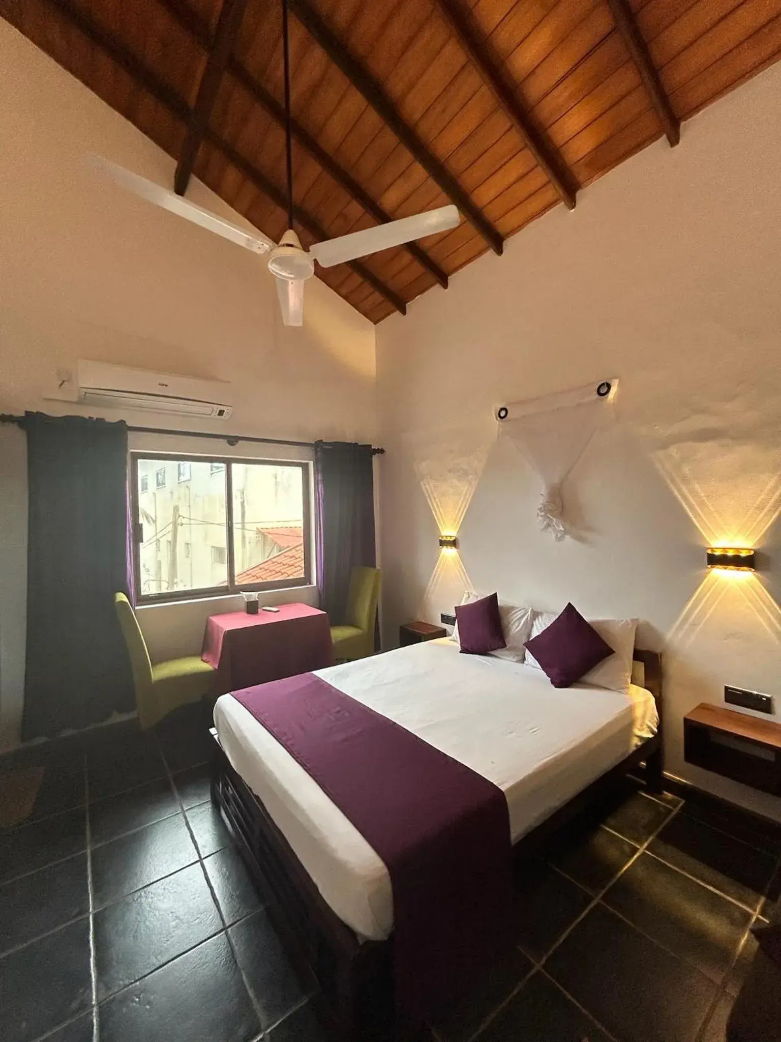 Deluxe Double Room in Reef Bungalow Hotel Deluxe Double Room in Reef Bungalow Hotel