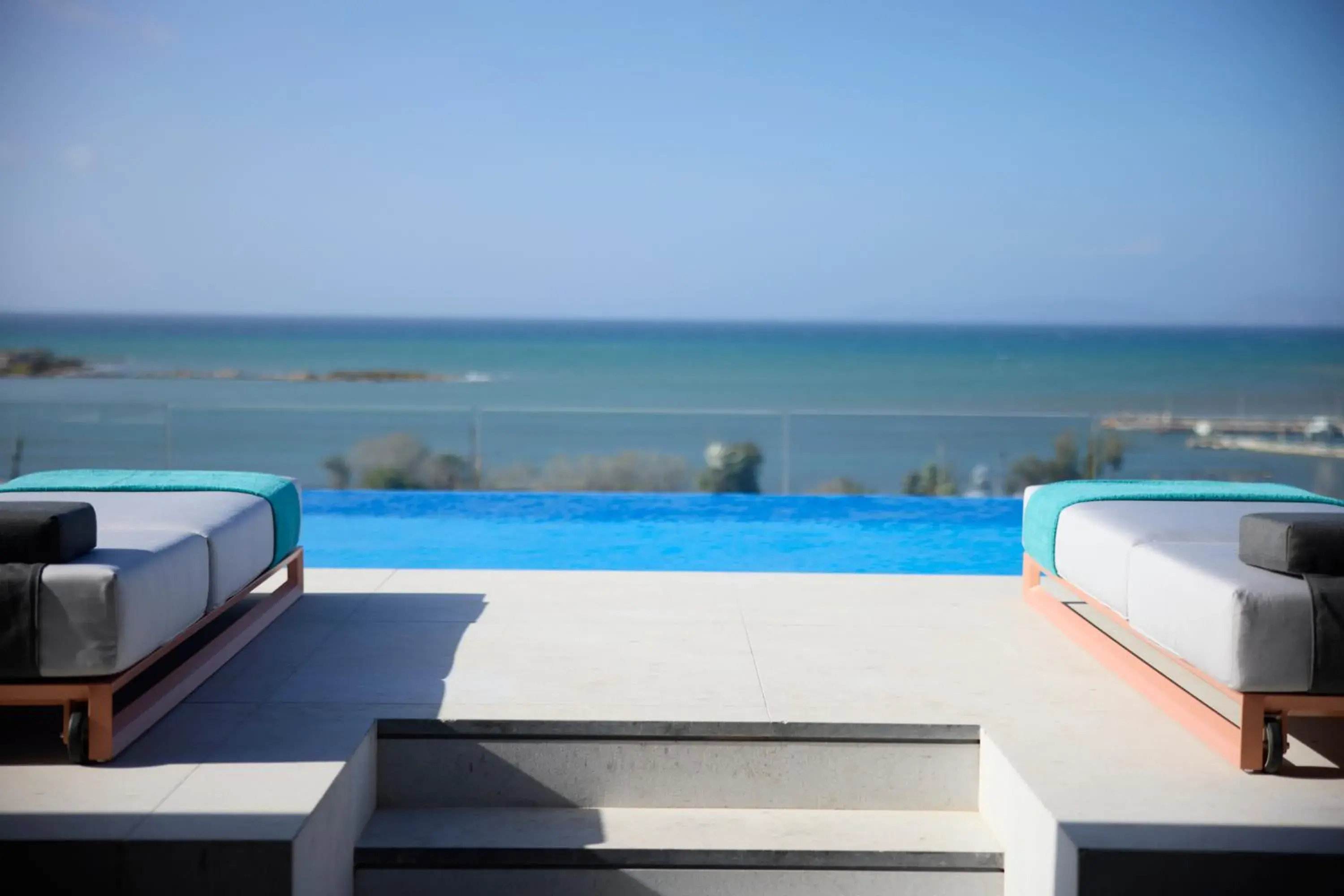 Restaurant/places to eat in Dusit Suites Hotel Athens Restaurant/places to eat in Dusit Suites Hotel Athens