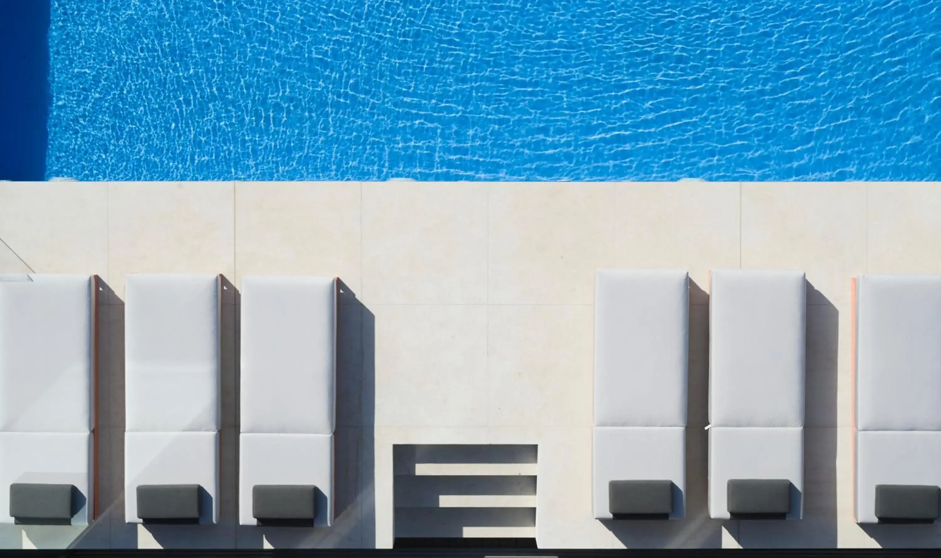 Swimming pool in Dusit Suites Hotel Athens Swimming pool in Dusit Suites Hotel Athens